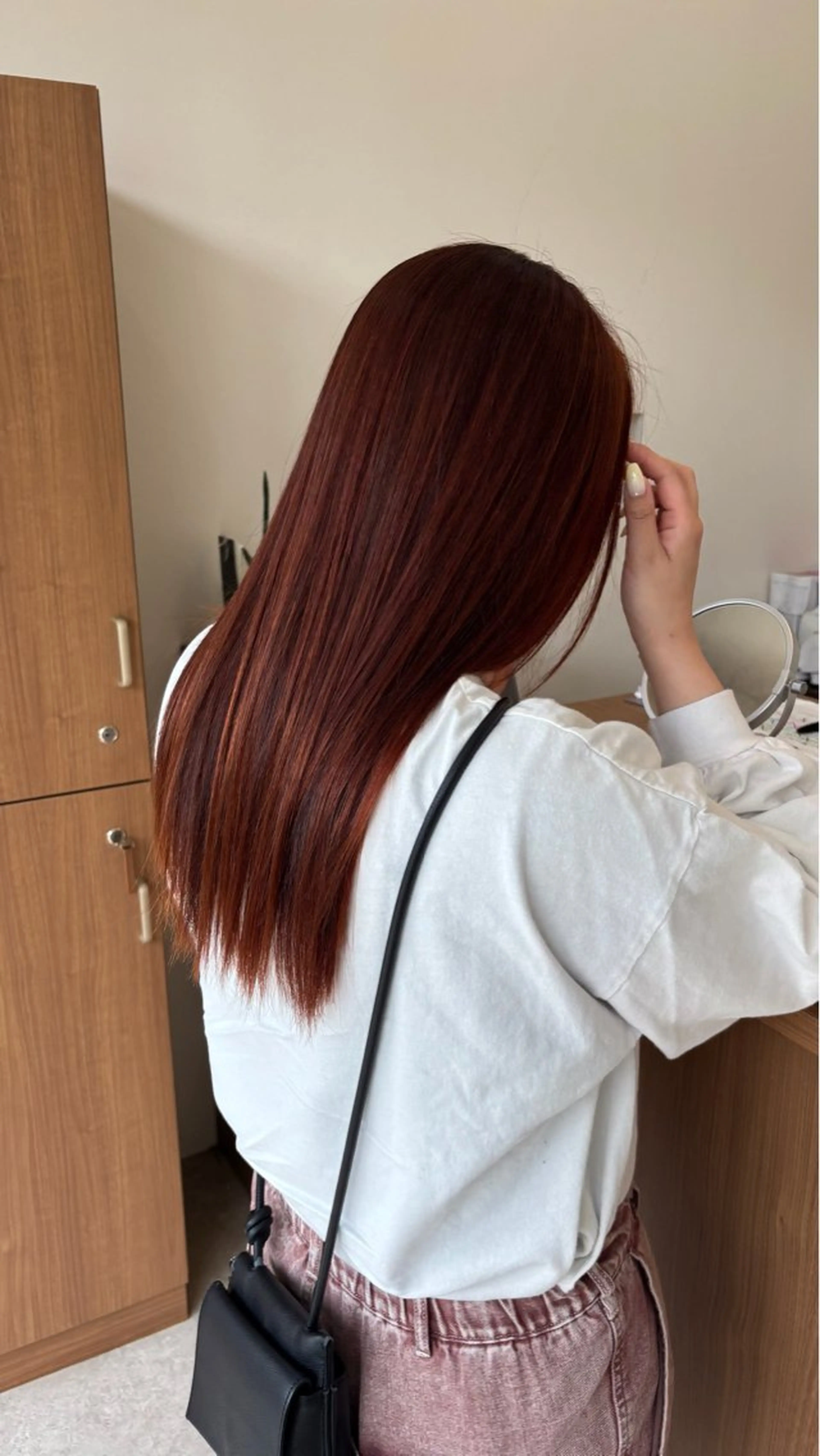 ロング カラー ヘアカラー 能勢 莉里花のヘアスタイル