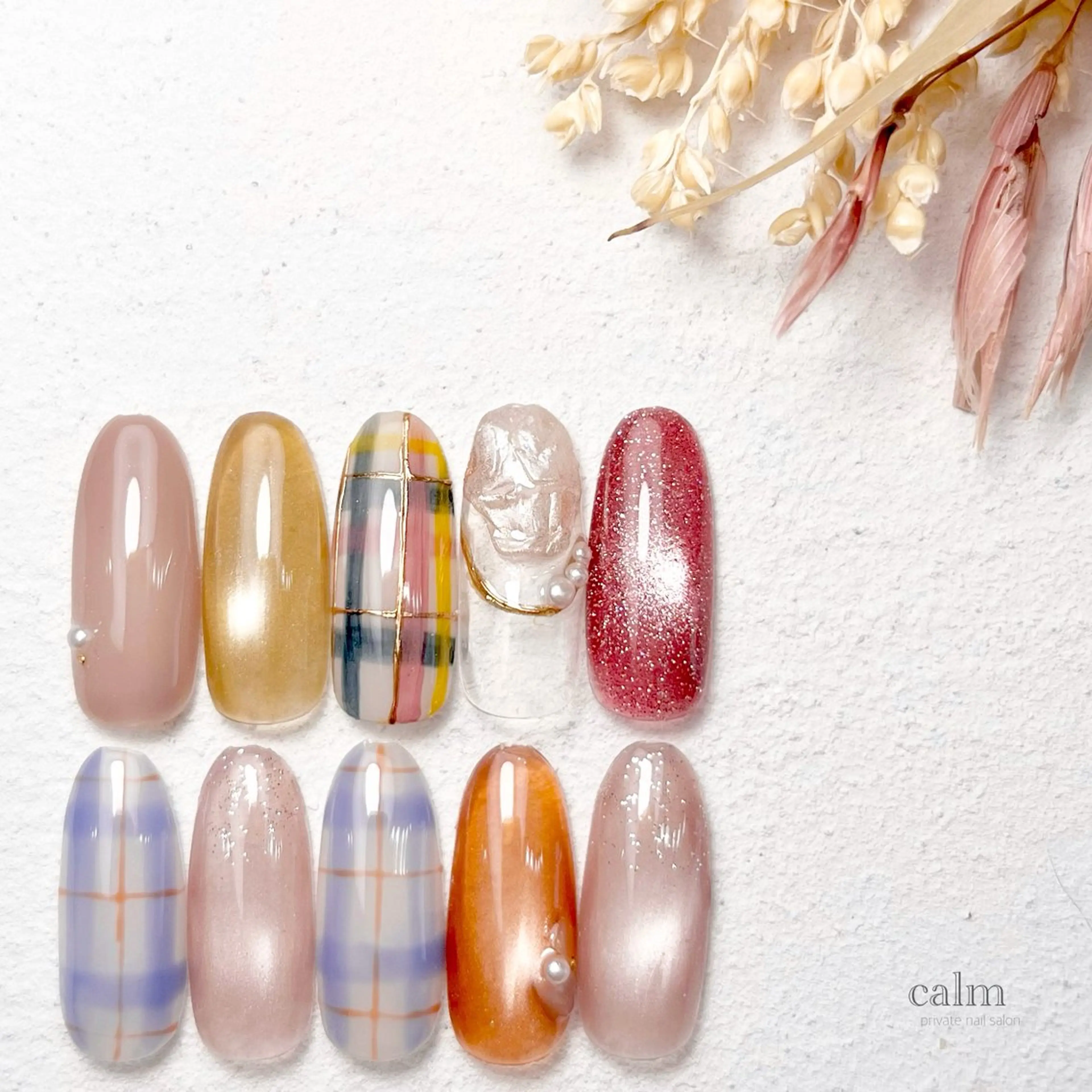 ネイル ハンドネイル calm 〔ｶｰﾑ〕のネイルデザイン