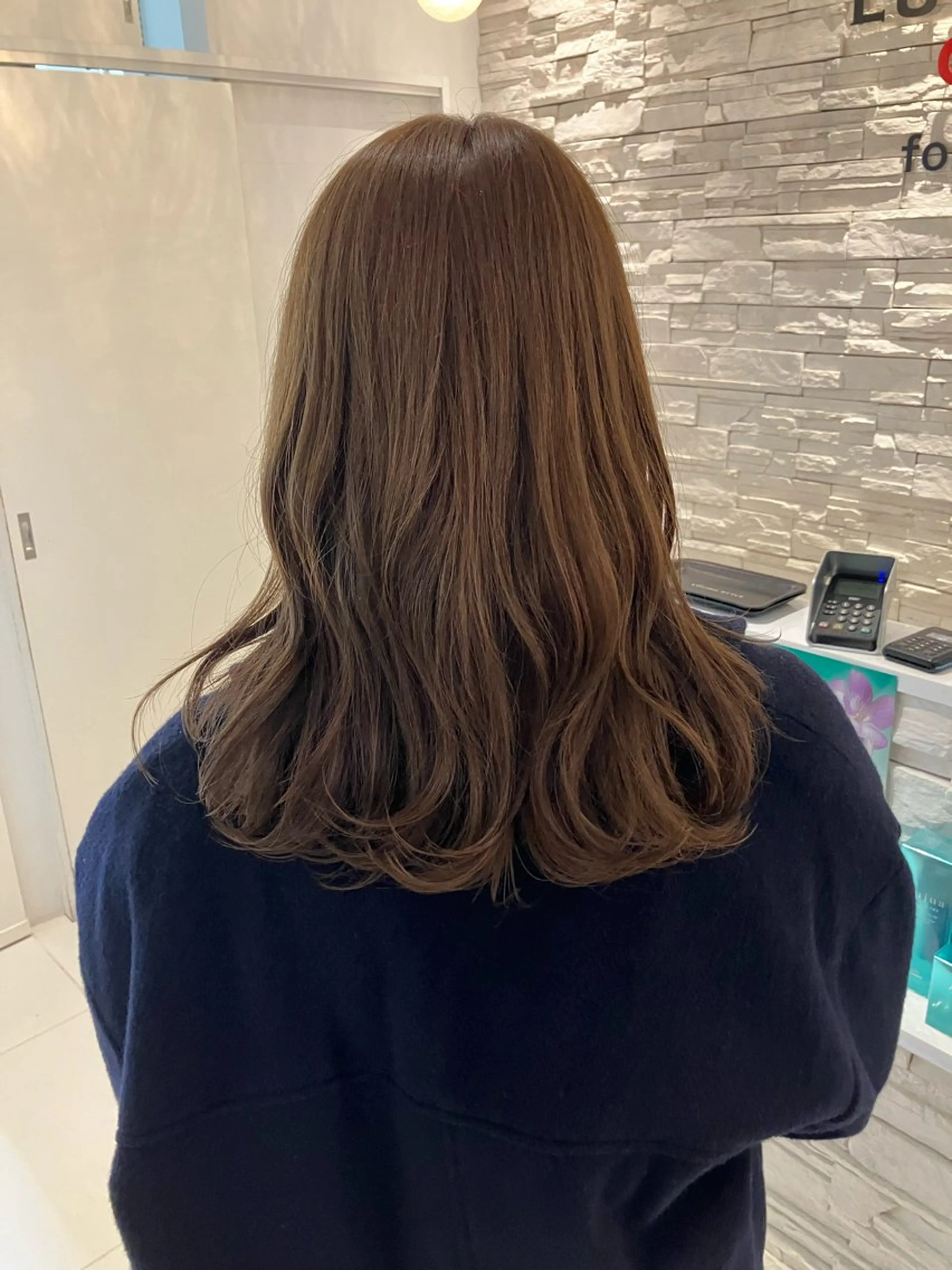 セミロング カラー ベージュカラー カット ヘアカラー トリートメント 🫧垢抜けヘア🫧 SHIORIのヘアスタイル