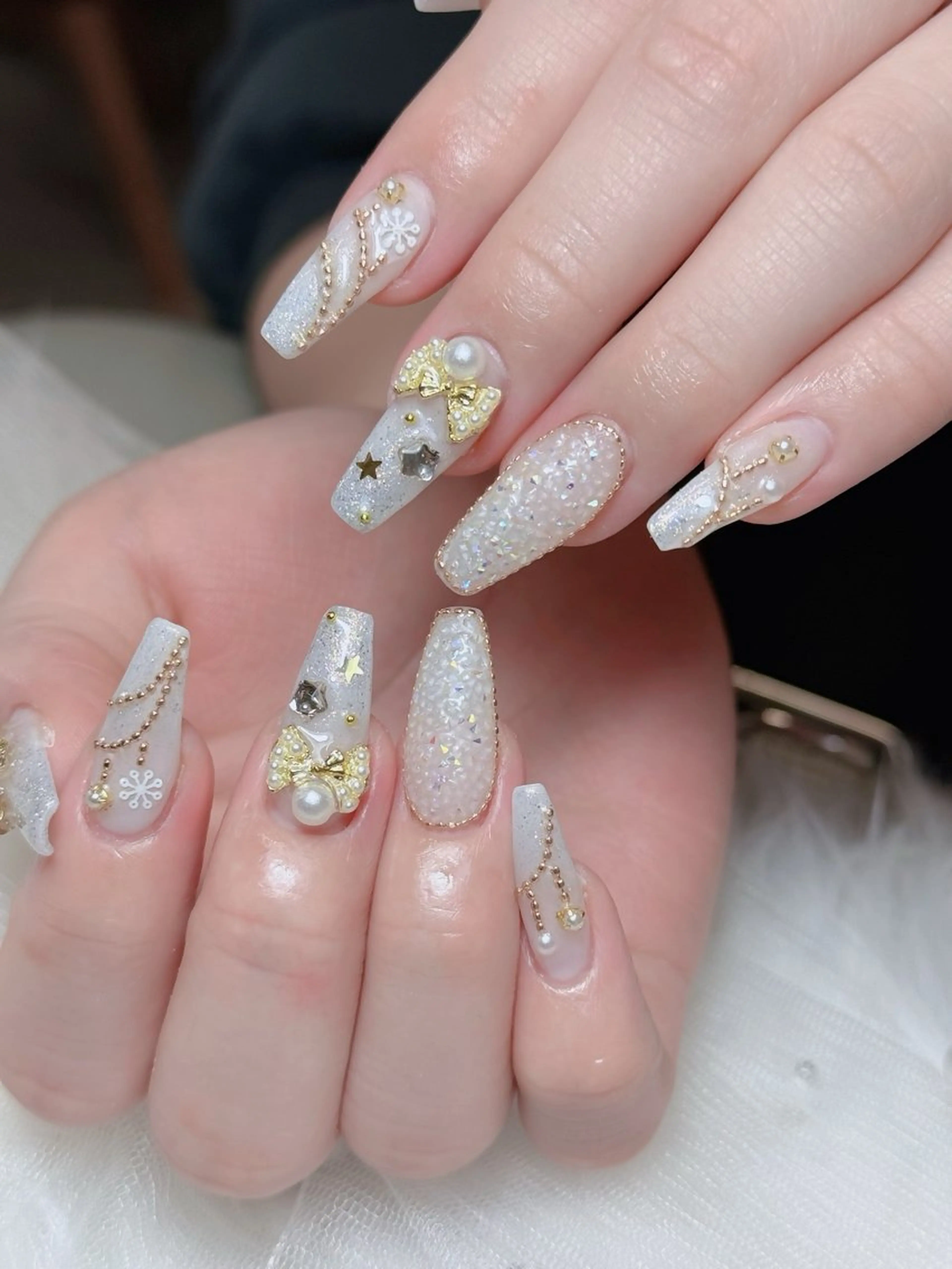 ネイル オーロラネイル チークネイル フットネイル フレンチネイル 韓国ネイル ハンドネイル Lumi Nailのネイルデザイン