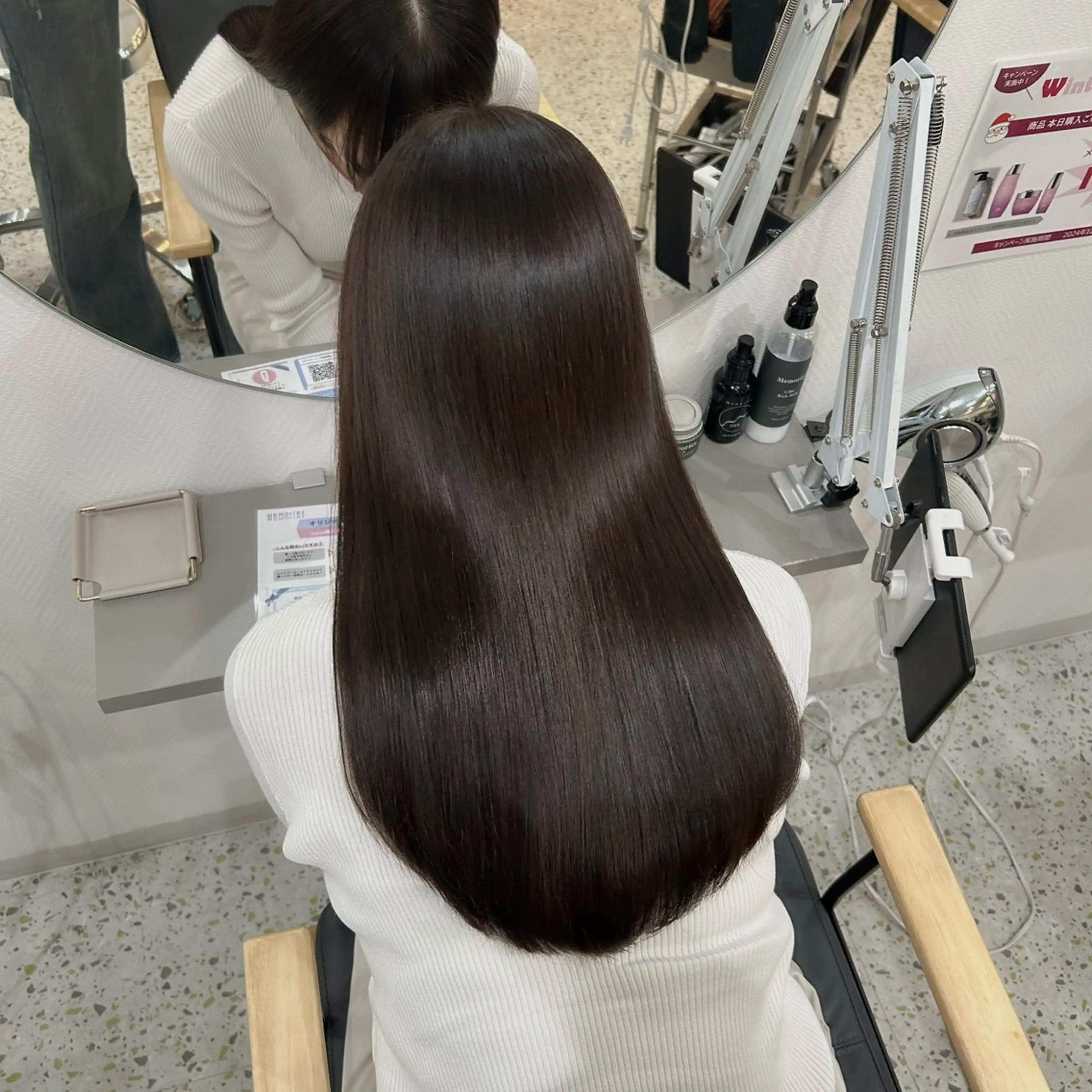 ロング カラー ブラウンカラー チョコレートブラウン 透明感カラー Memories所属・🧣艶カラー・ヘア セット Chie🧸のヘアスタイル