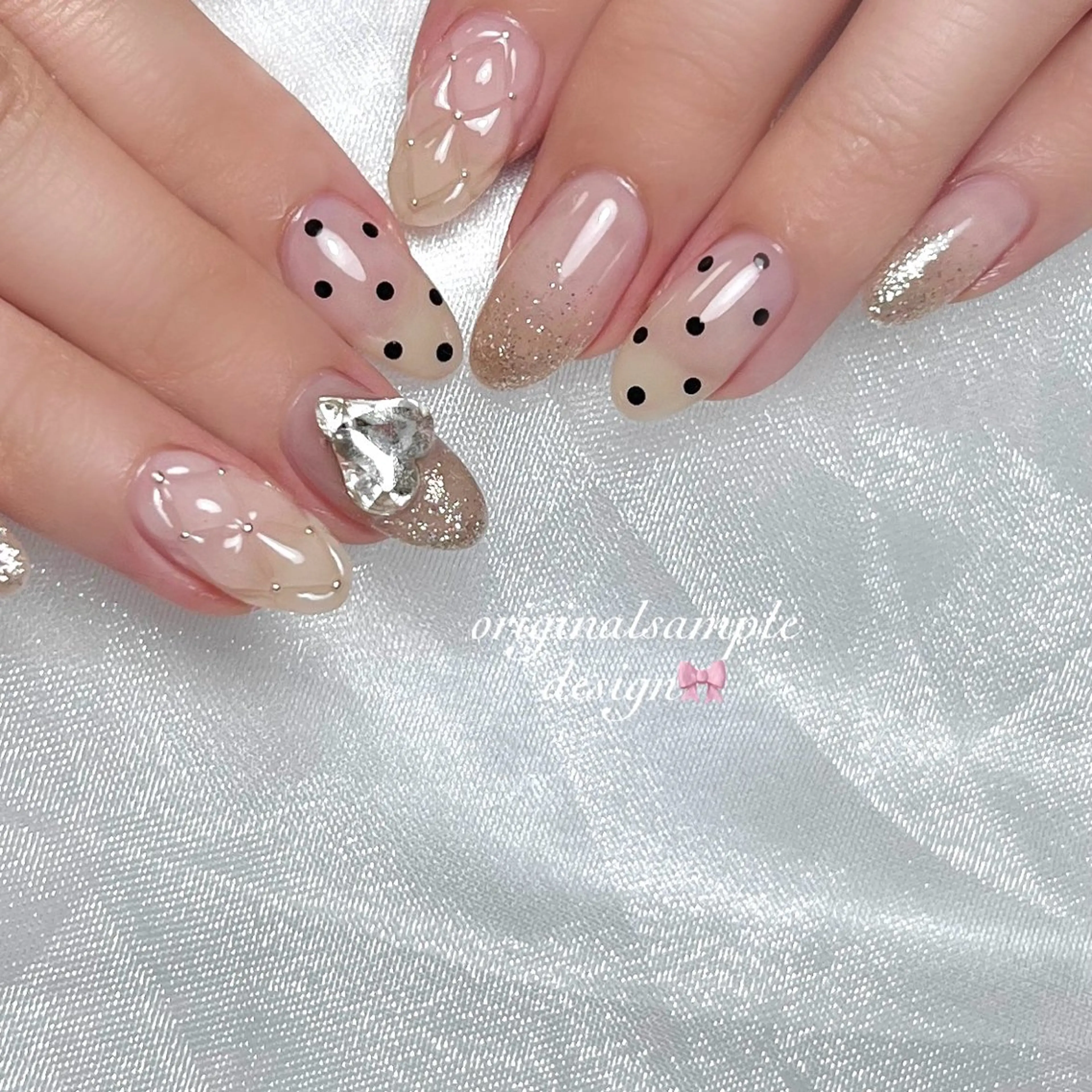 ネイル noir 岡崎のネイルデザイン