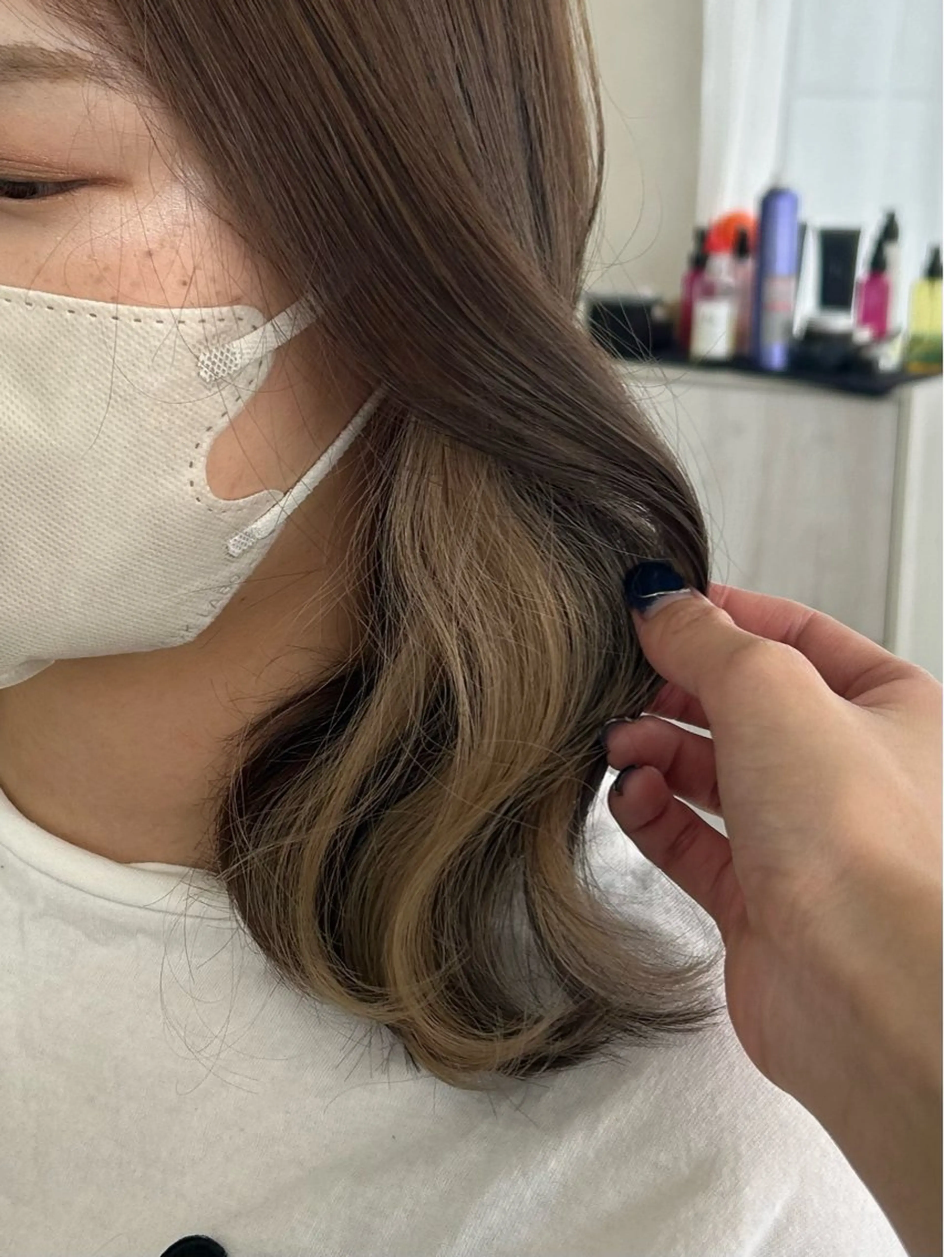 セミロング カラー suri-ru hair【スリールヘアー】所属・FURUSAWA AOIのヘアスタイル