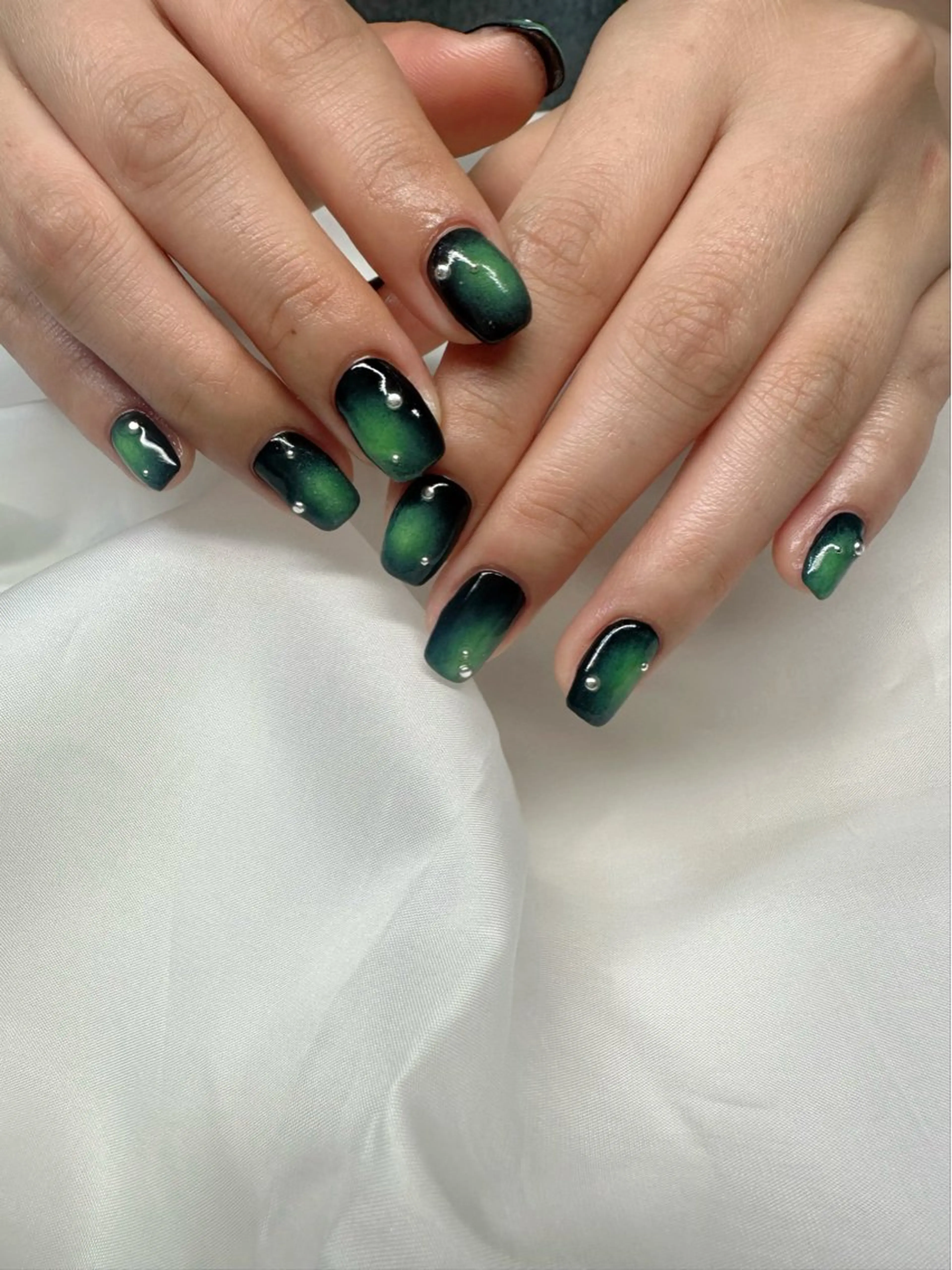 ネイル クリアネイル グリーン 氷ネイル・うるうるネイル 韓国ネイル ニュアンスネイル 🪞KAPE NAIL 🪞のネイルデザイン