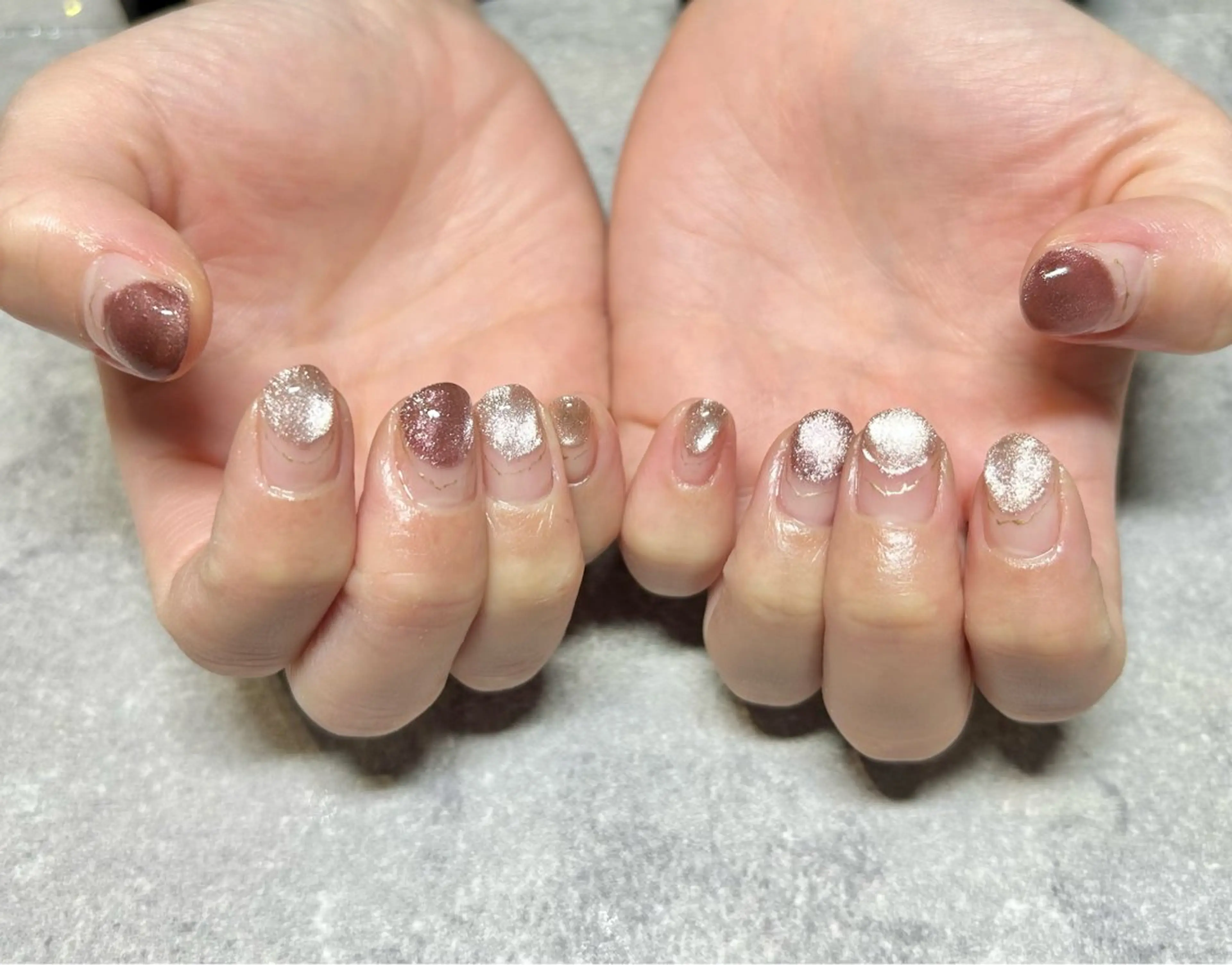 ネイル ニュアンスネイル K Midoriのネイルデザイン