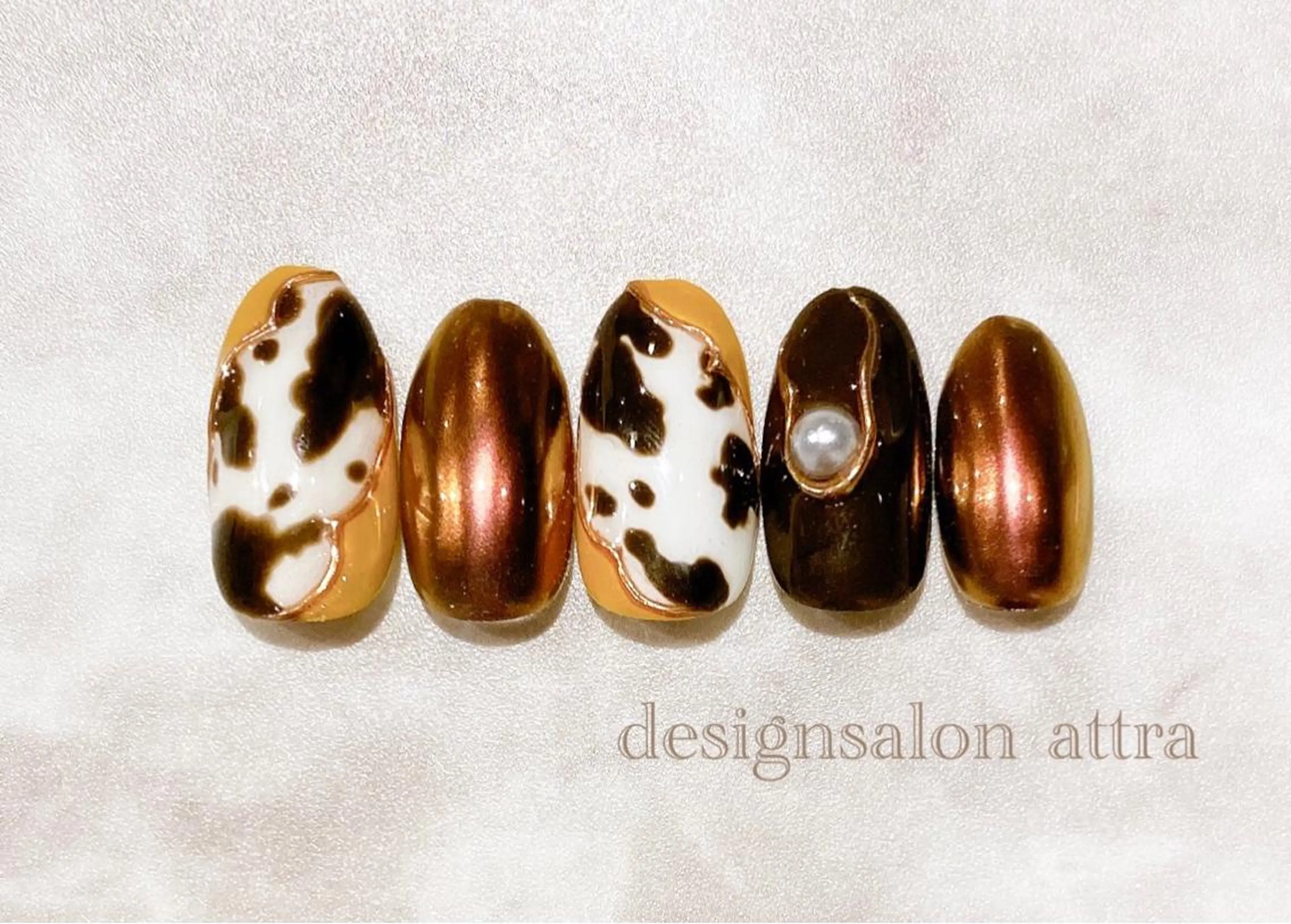 ネイル デザインサロン attra 本八幡店のネイルデザイン