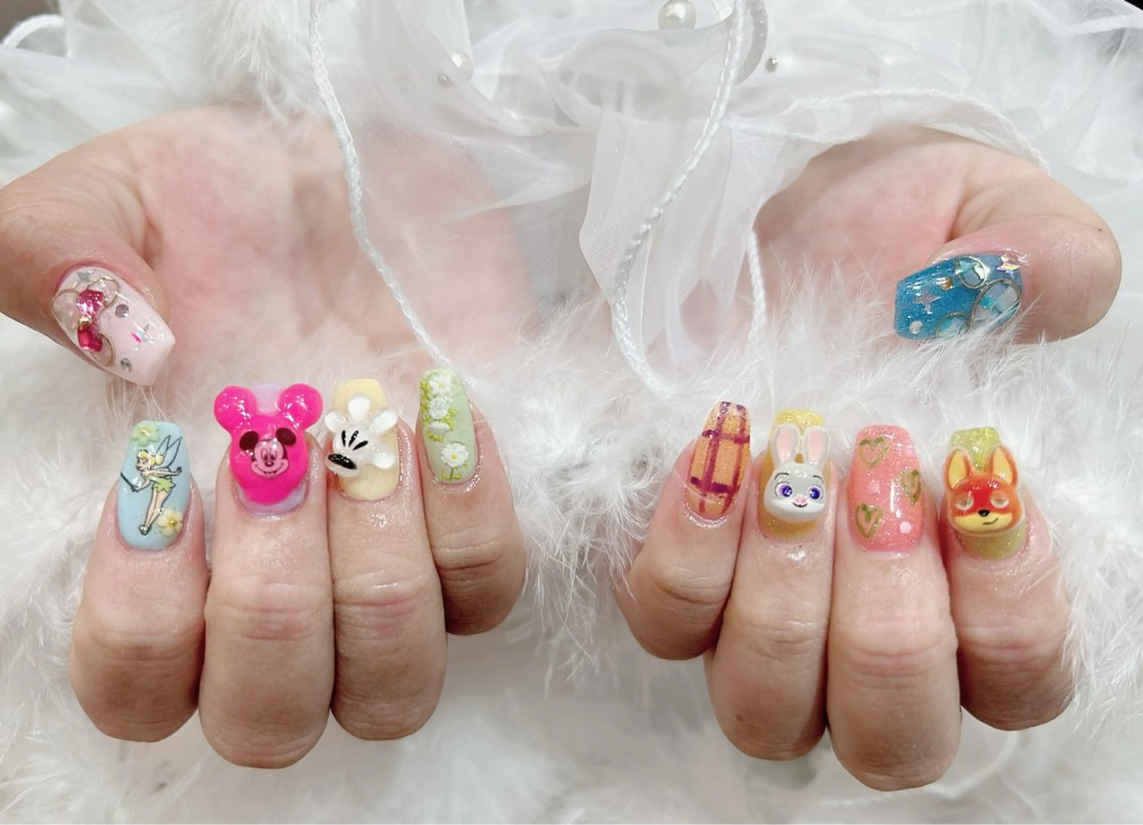 ネイル ネイルサロンクイーン 東京/新宿/大久保のネイルデザイン