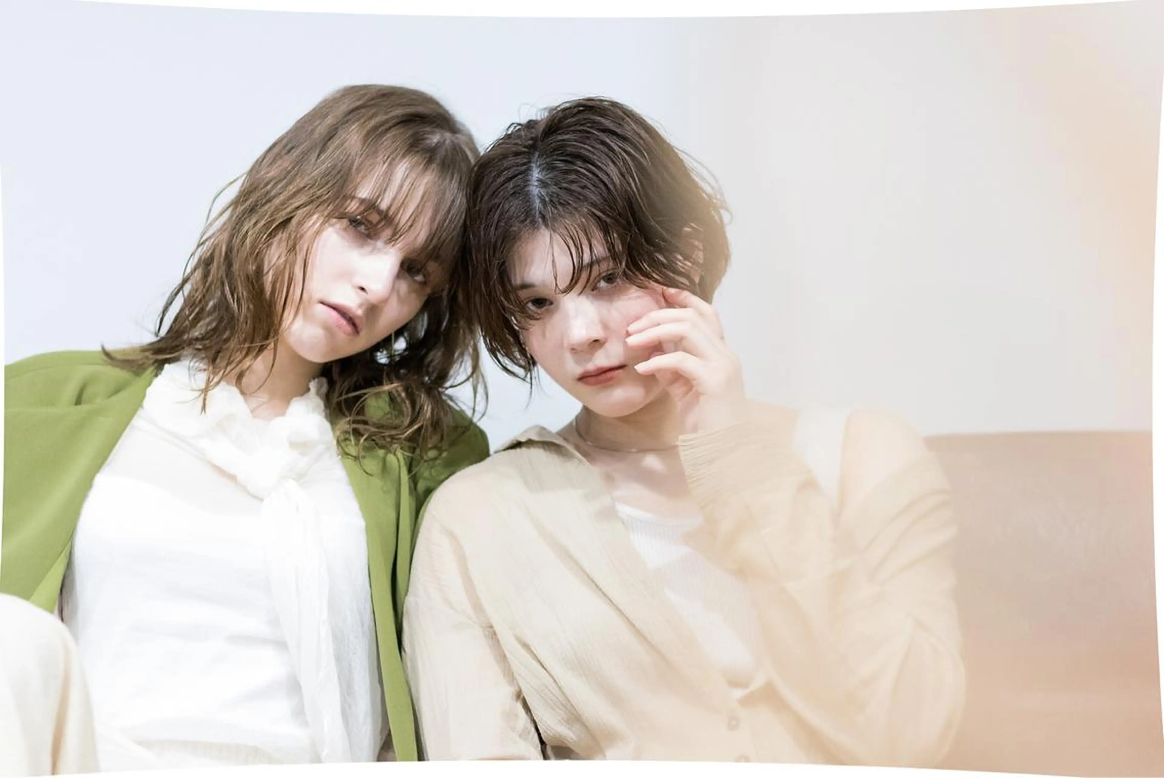 ミディアム カラー パーマ 髪質改善 ami byAbsoのヘアスタイル