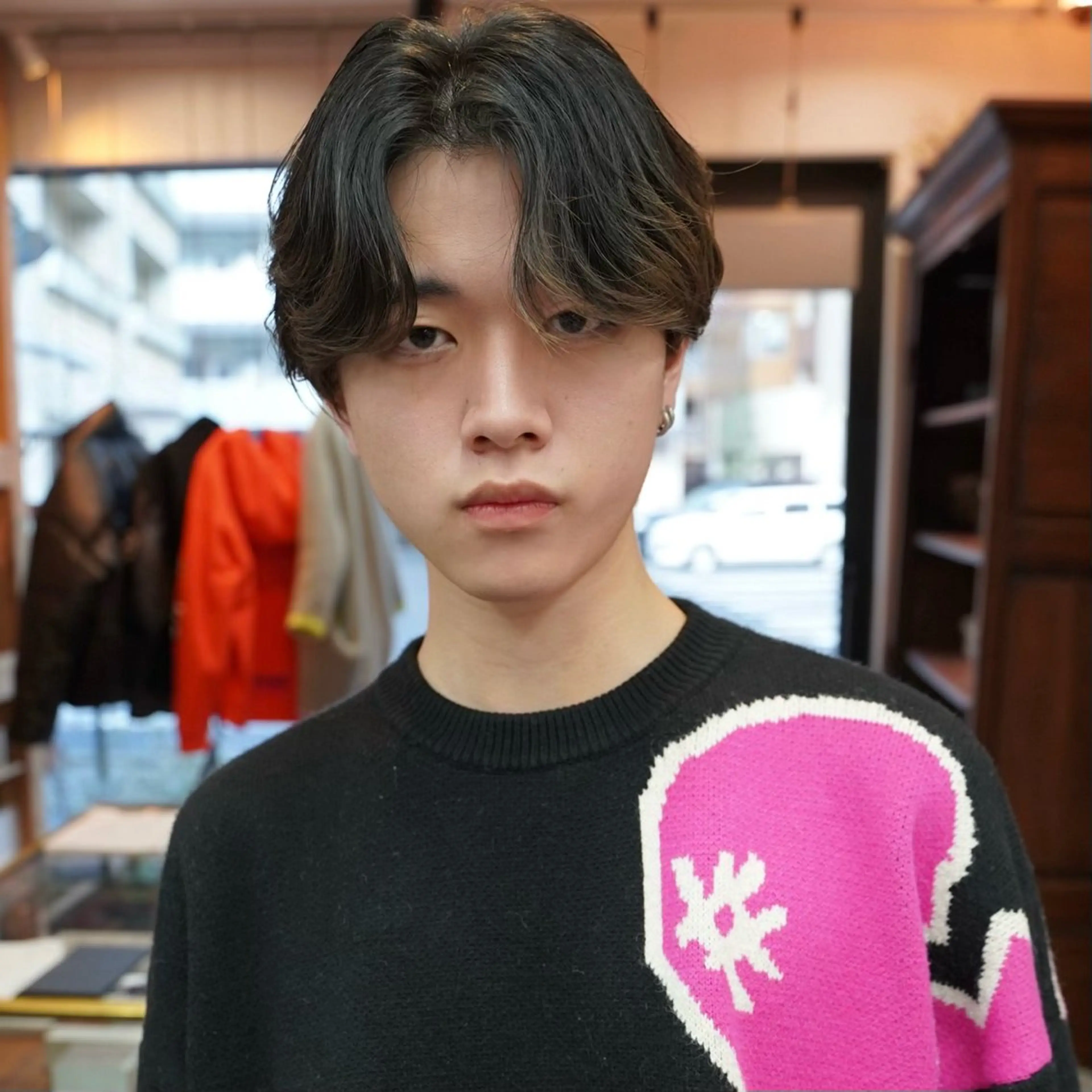 ショート メンズ センターパート ダウンパーマ 【sity.ザイク】のヘアスタイル