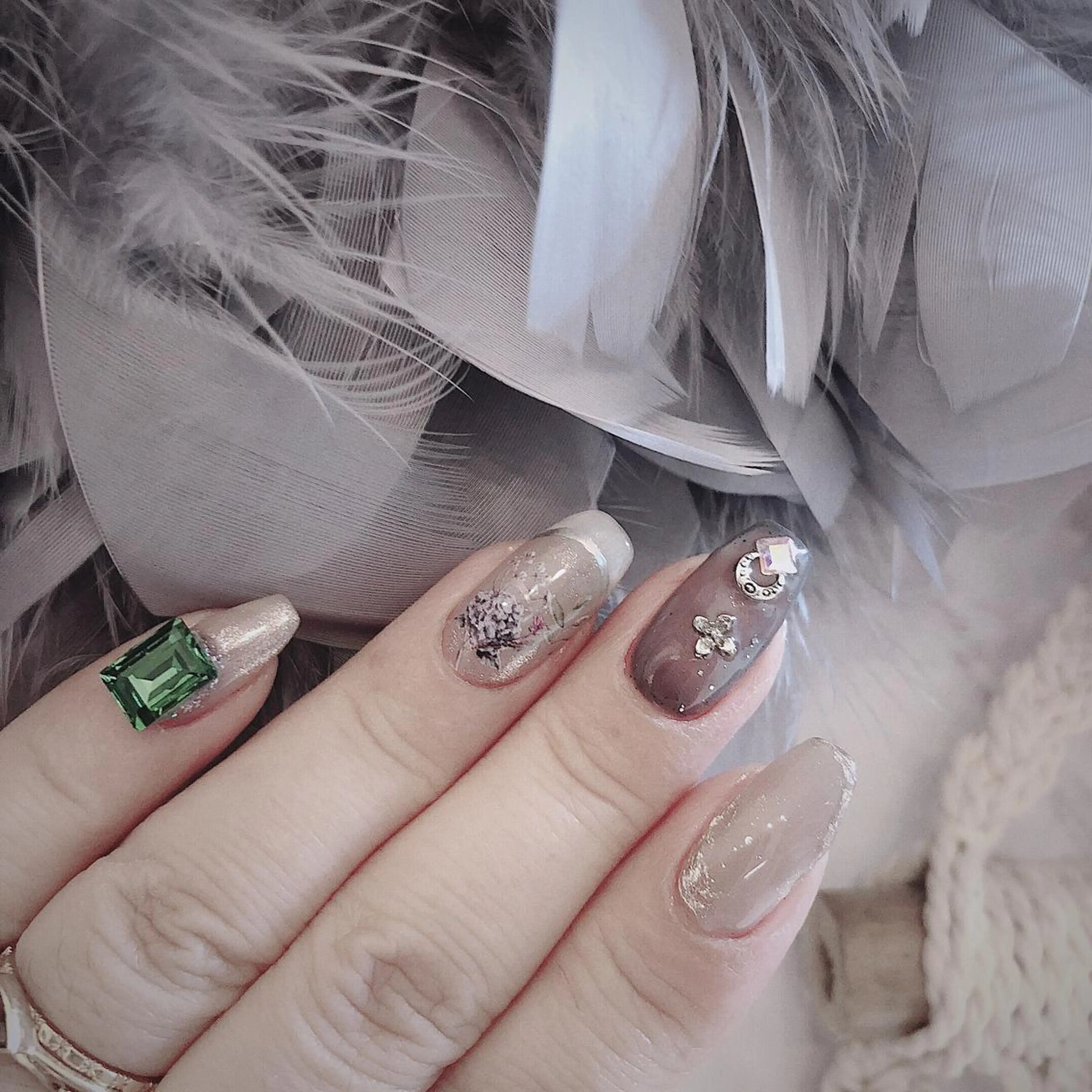 ミディアム めぐみのネイルサロン 惠のネイルデザイン