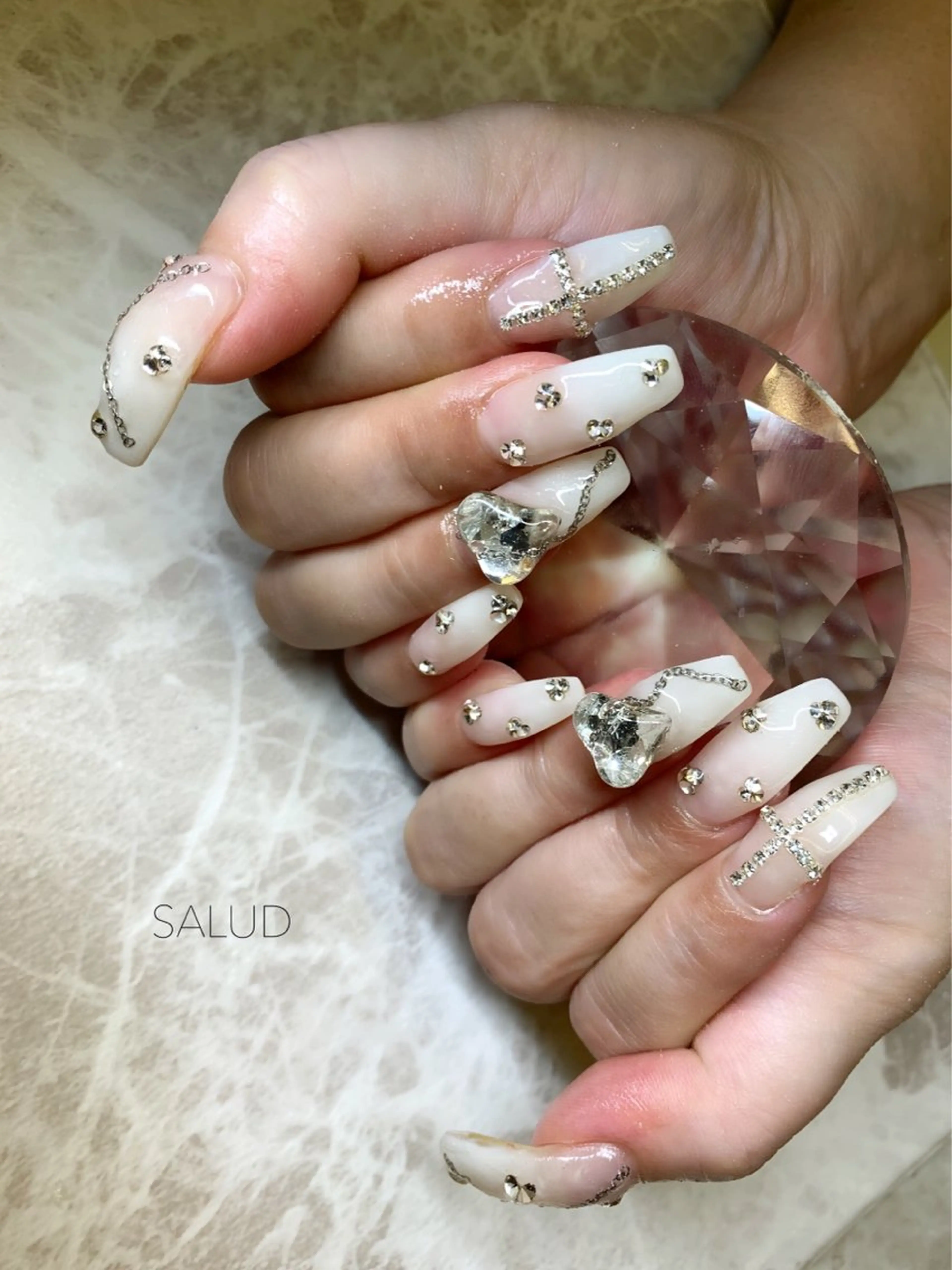 ネイル ハンドネイル Nail Salon SALUDのネイルデザイン