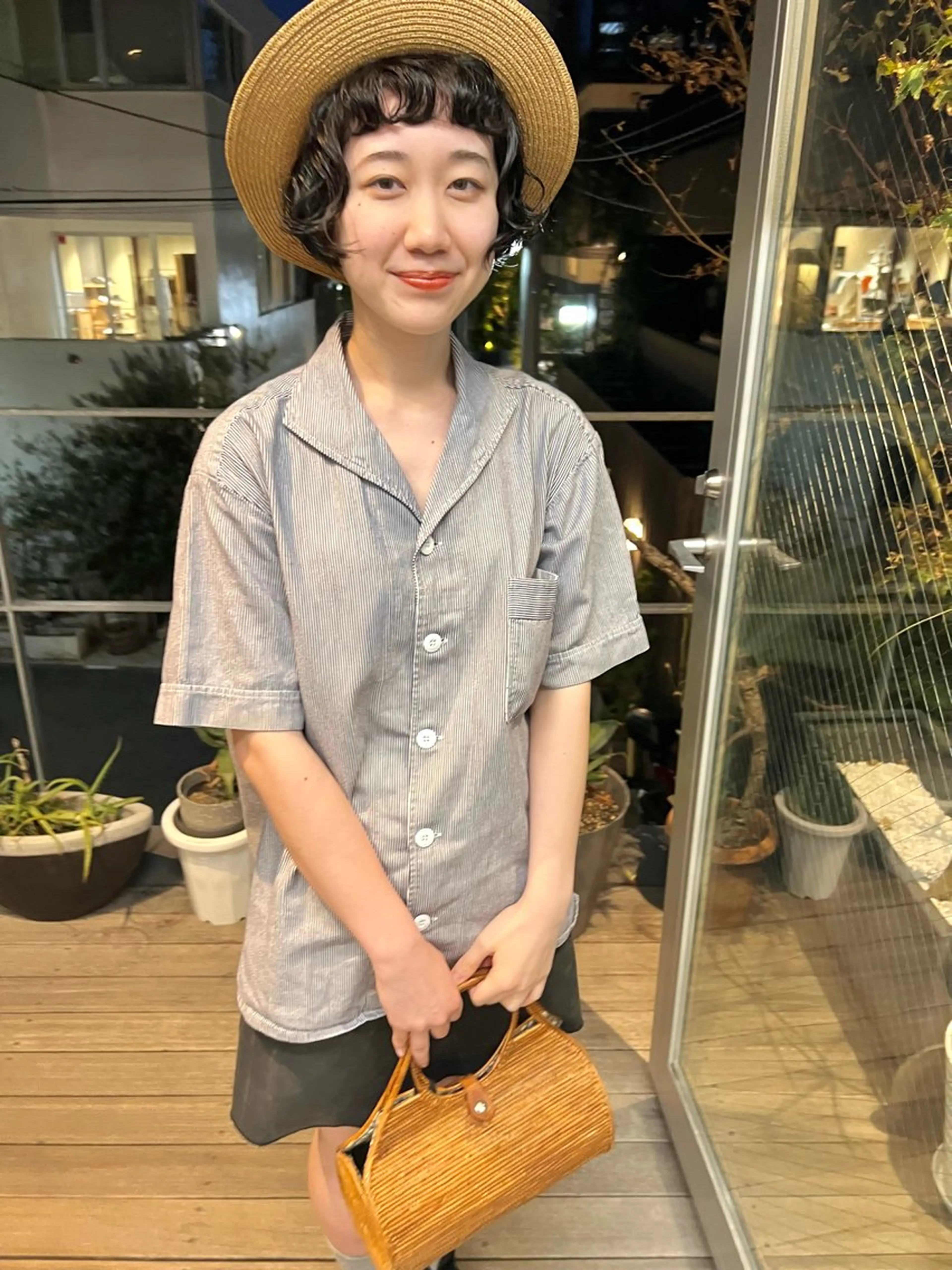 ショート パーマ くせ毛 オン眉 カット パーマ トリートメント sakoda shunkiのヘアスタイル