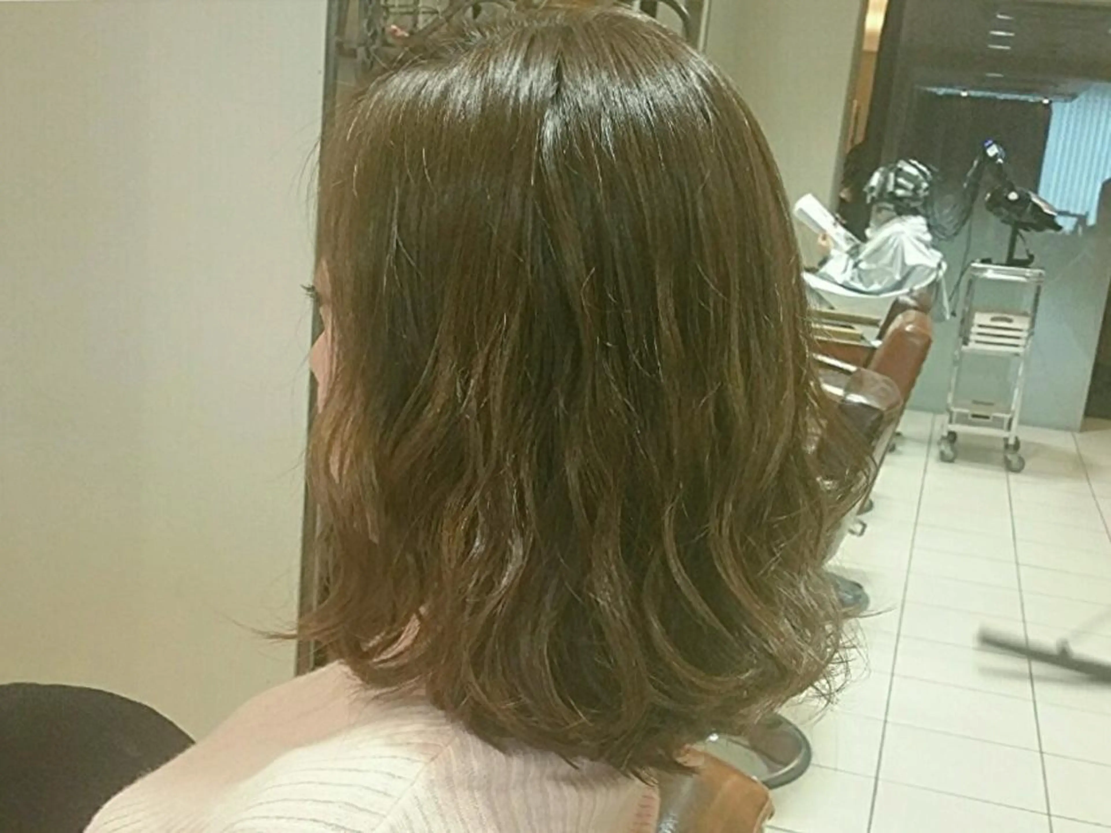 セミロング アッシュ ショートヘア💫 ハイトーン西田拓馬のヘアスタイル