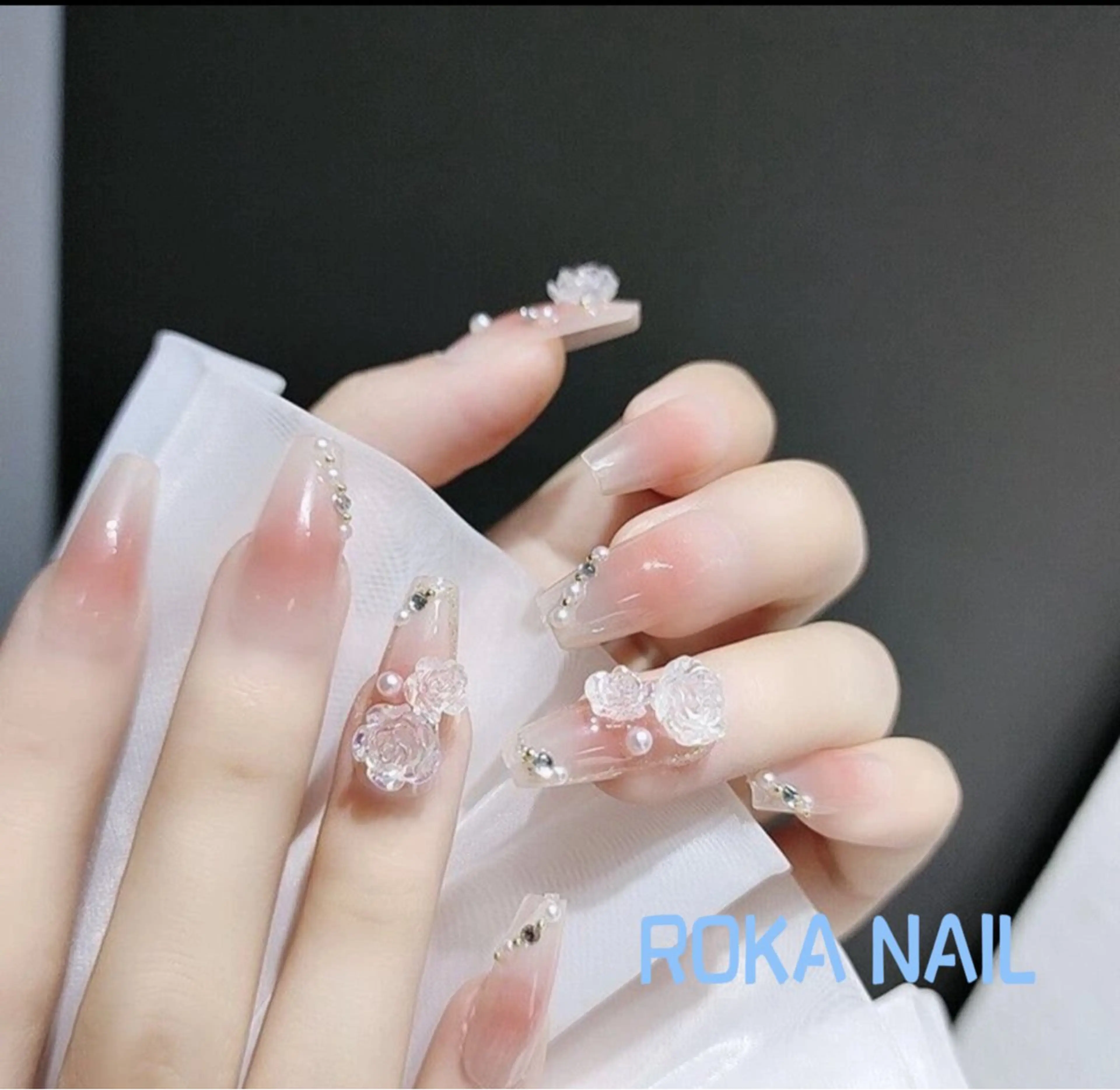 ネイル ハンドネイル 小方 サトミのネイルデザイン