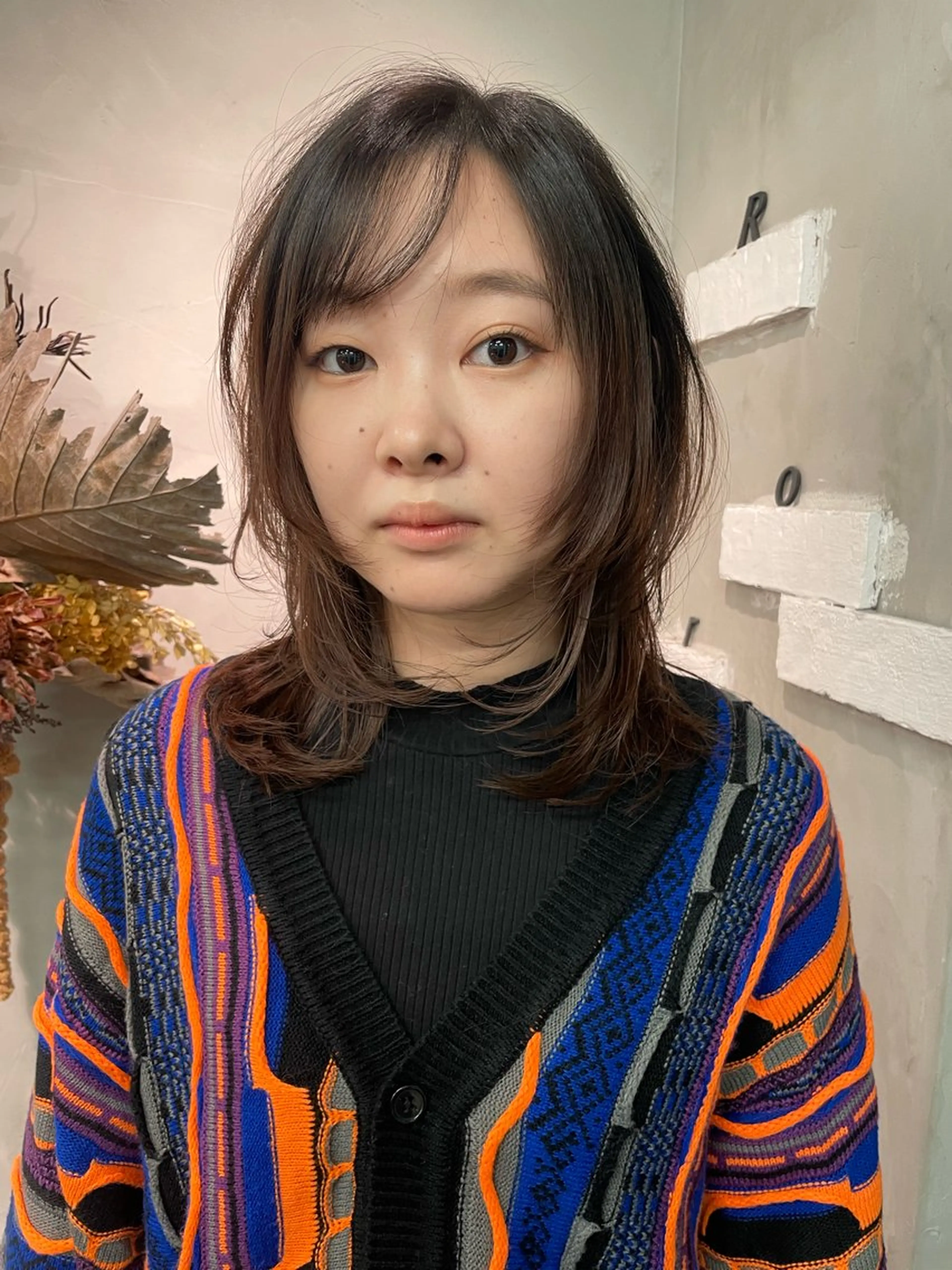 ミディアム レイヤーカット 長野 温佳のヘアスタイル