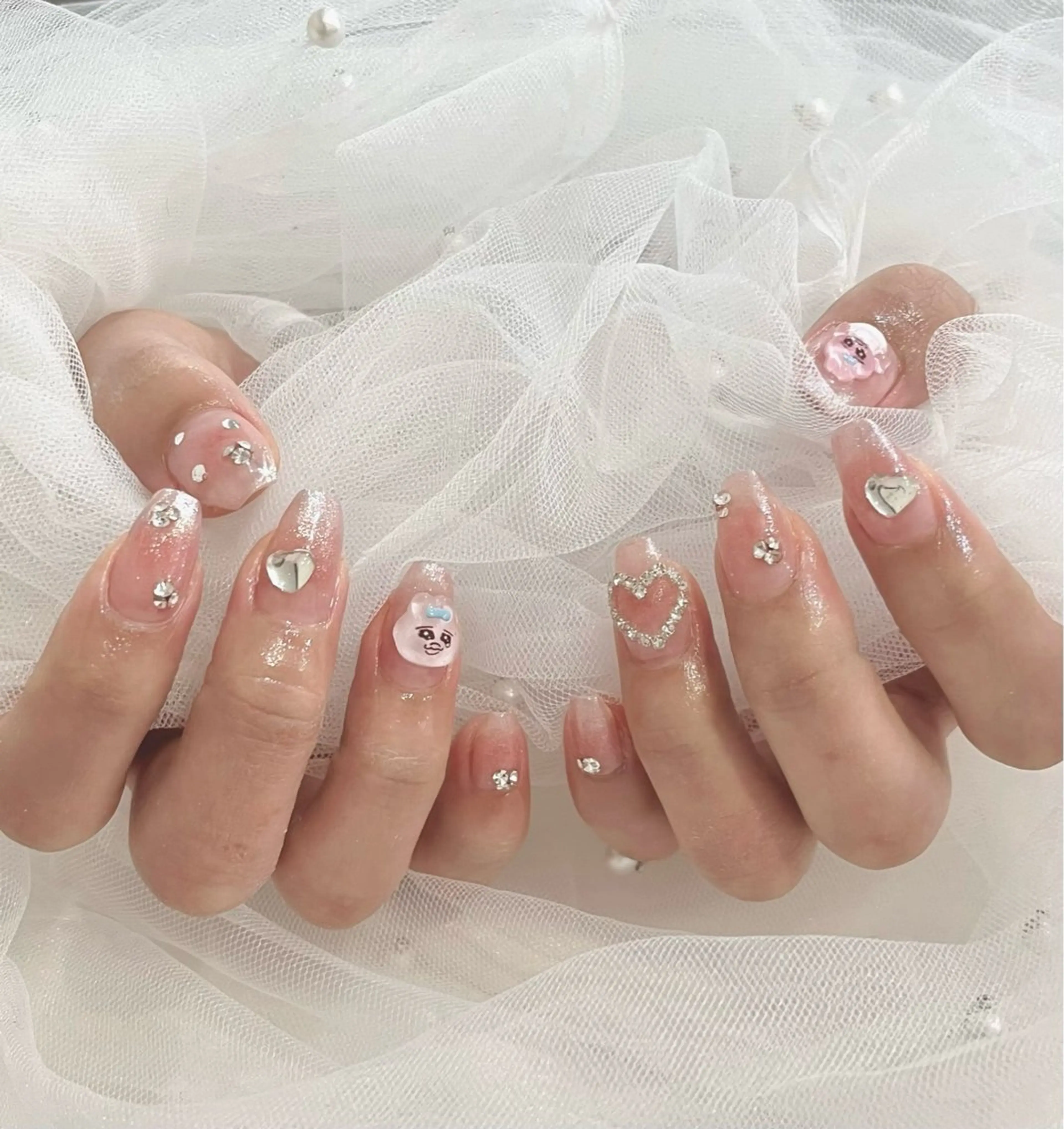 ネイル SALON ELVI.所属・SALON ELVI.のネイルデザイン