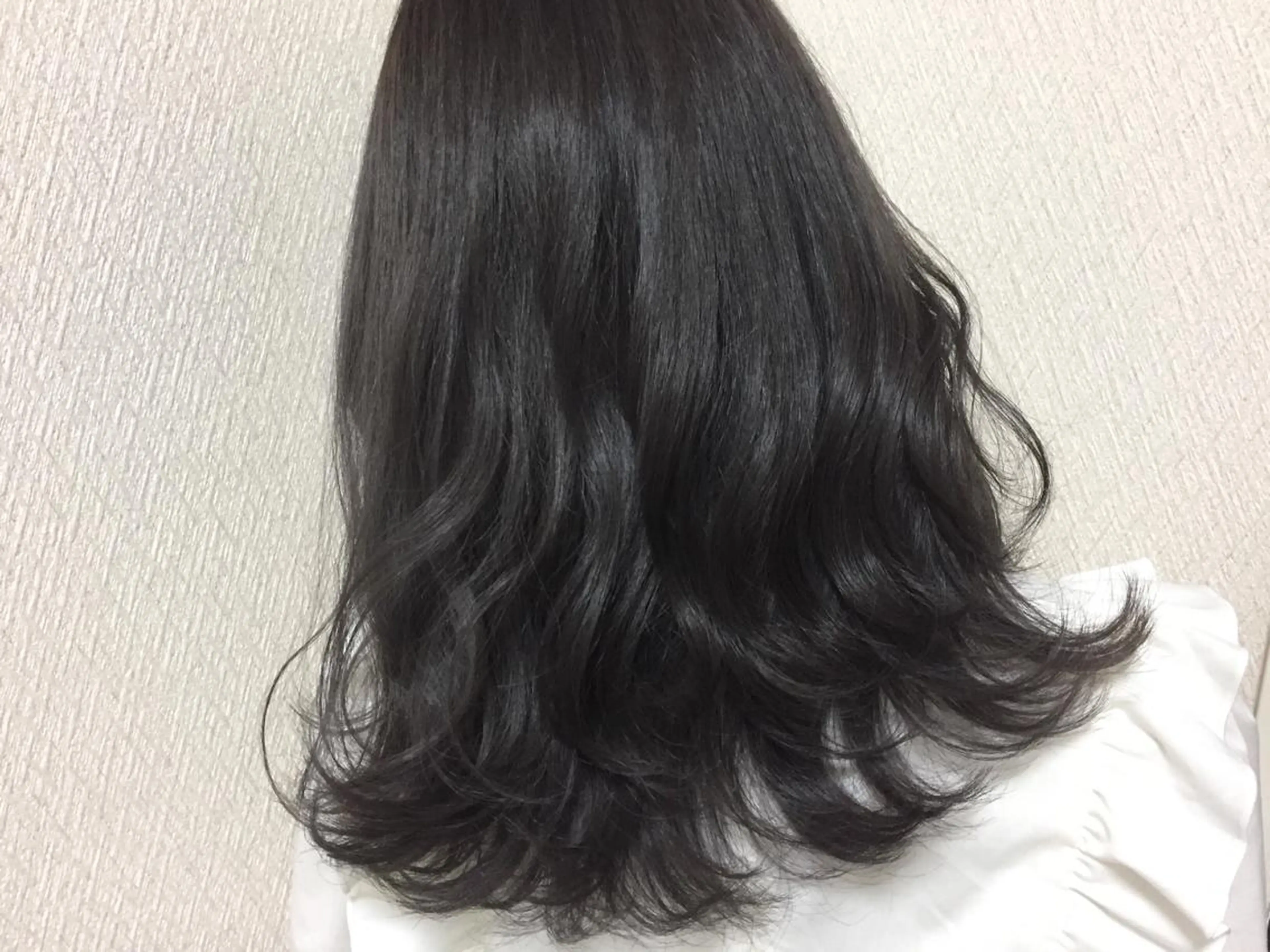 セミロング カラー アッシュ 江上拓郎/ショート /酸性ストレートのヘアスタイル