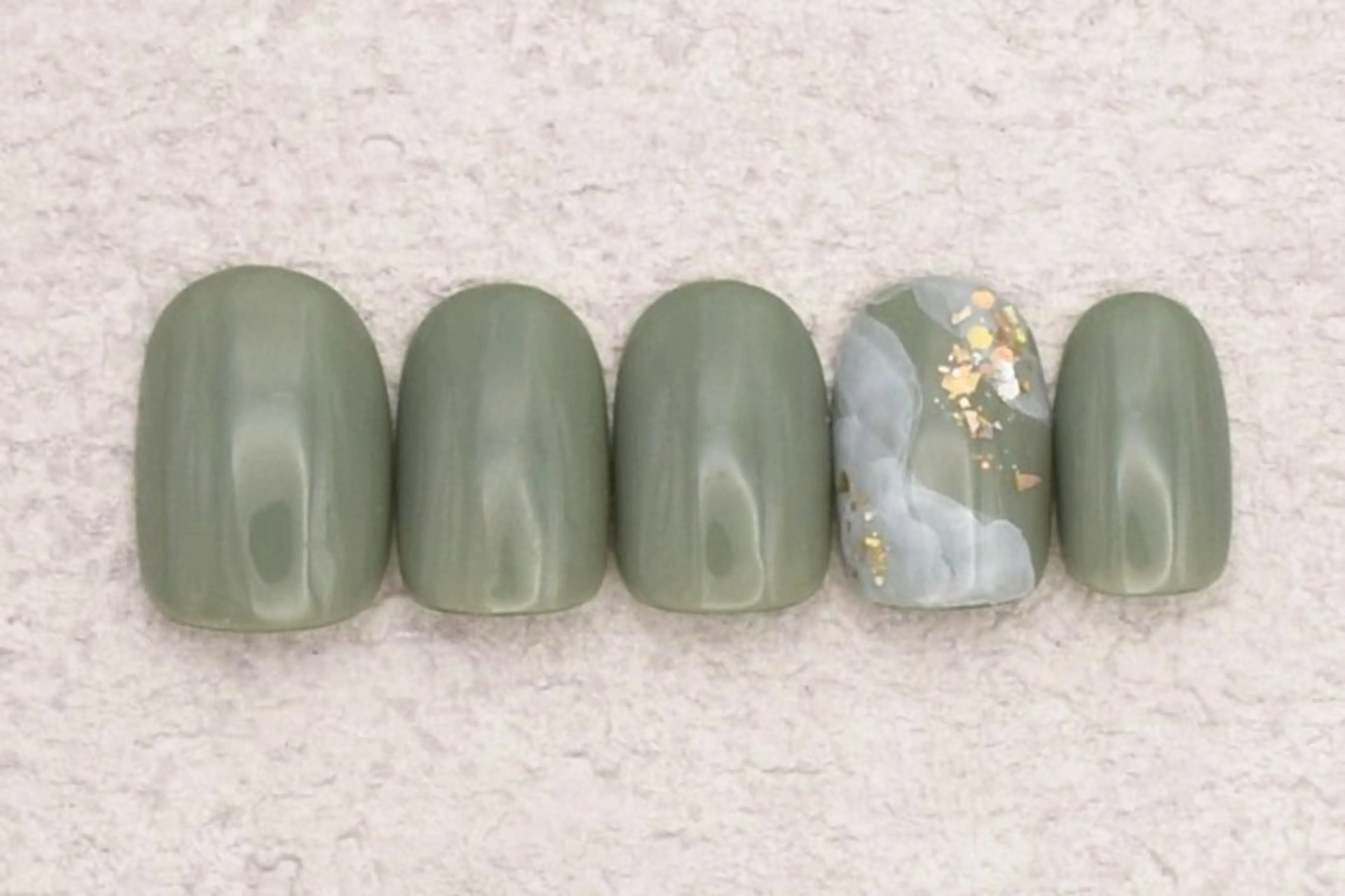 ネイル 長谷川 美穂のネイルデザイン