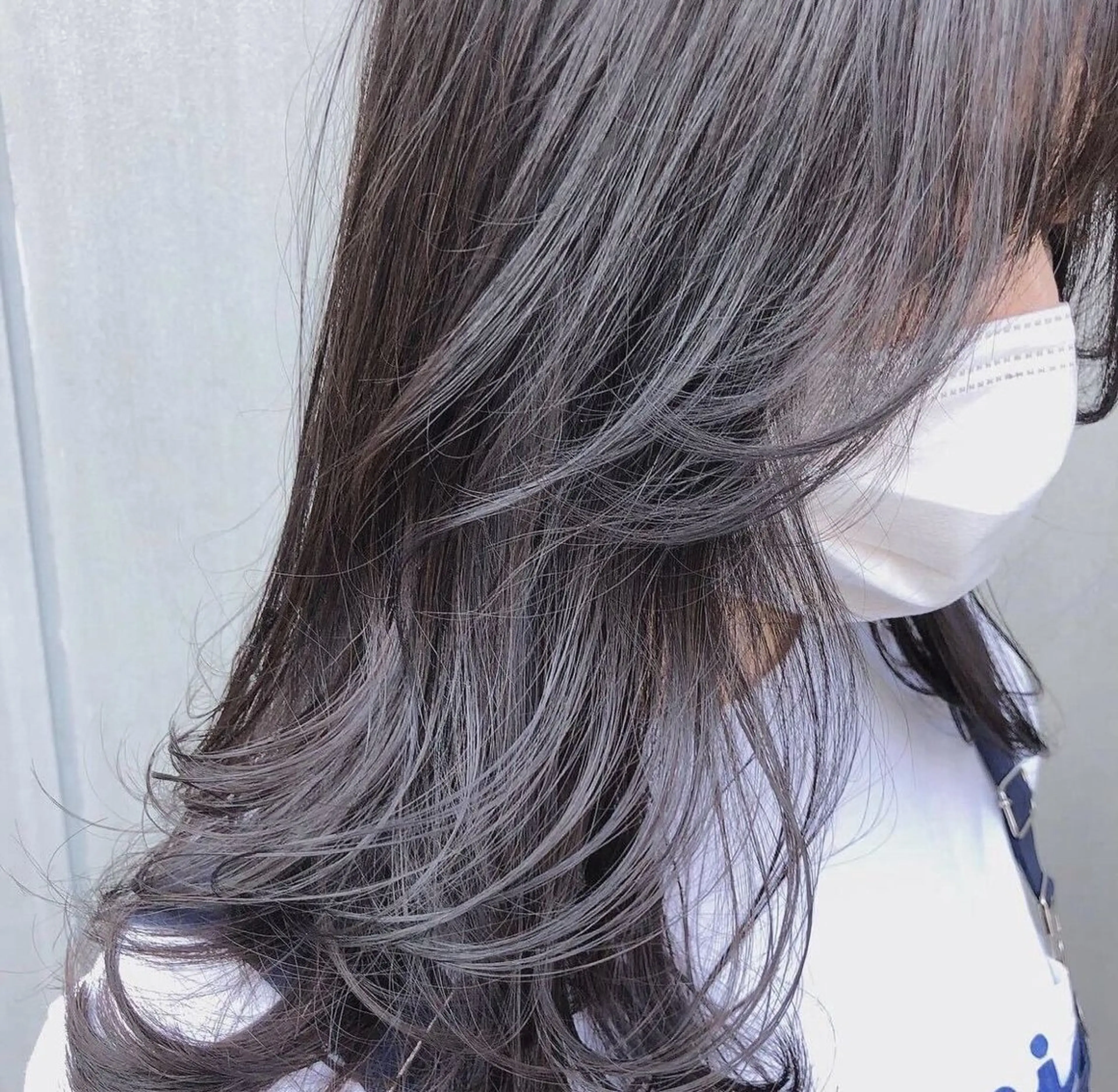 セミロング カラー GO TODAY SHAiRE SALON原宿Stella店所属・GO TODAY シェアサロンのヘアスタイル