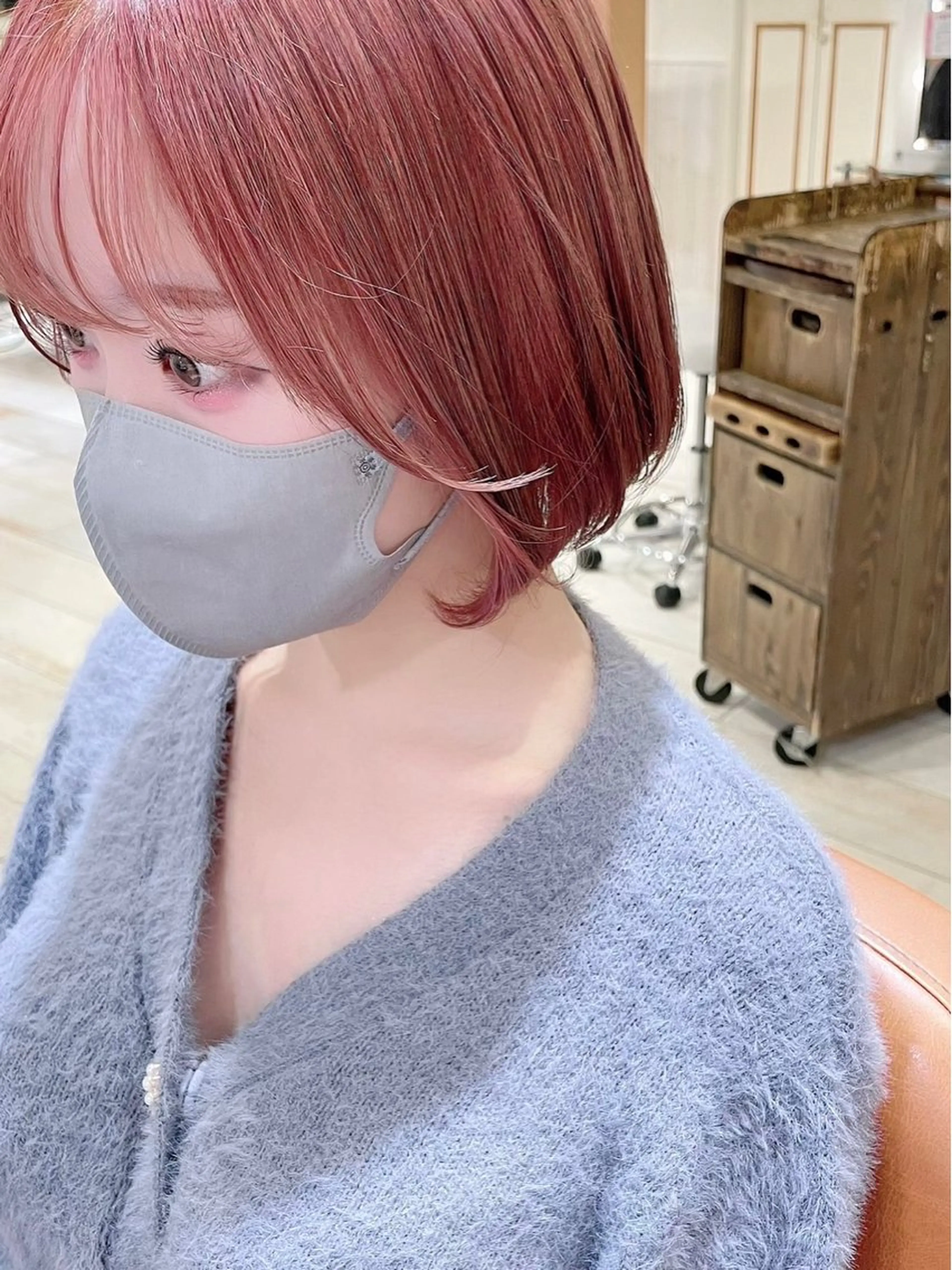 ショート カラー ブリーチ ピンクカラー レッドカラー ショートヘア 🐳 あゆは🐳のヘアスタイル