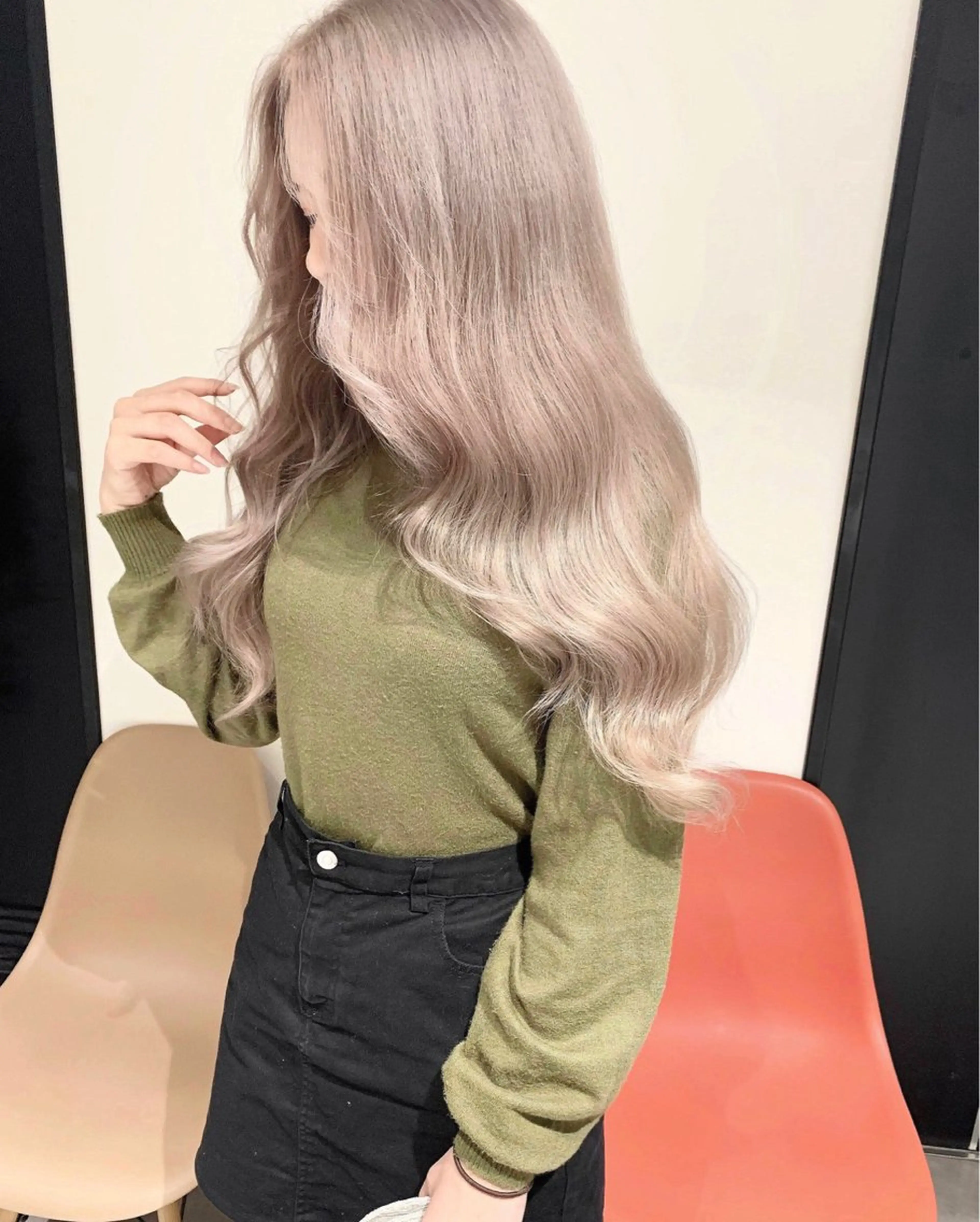 ロング カラー kanta 梅田 韓国ハイトーンのヘアスタイル