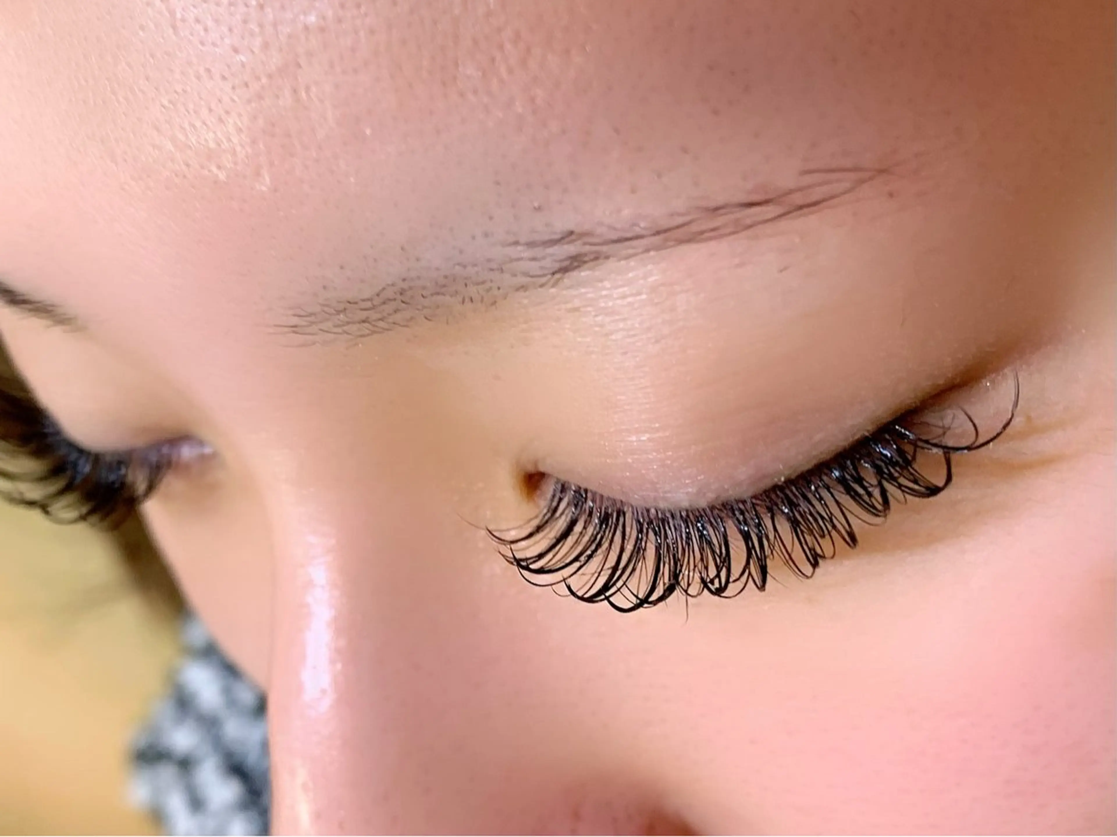 マツエク・マツパ 束感まつ毛 ボリュームラッシュ 飯塚 亜衣のマツエク・マツパデザイン