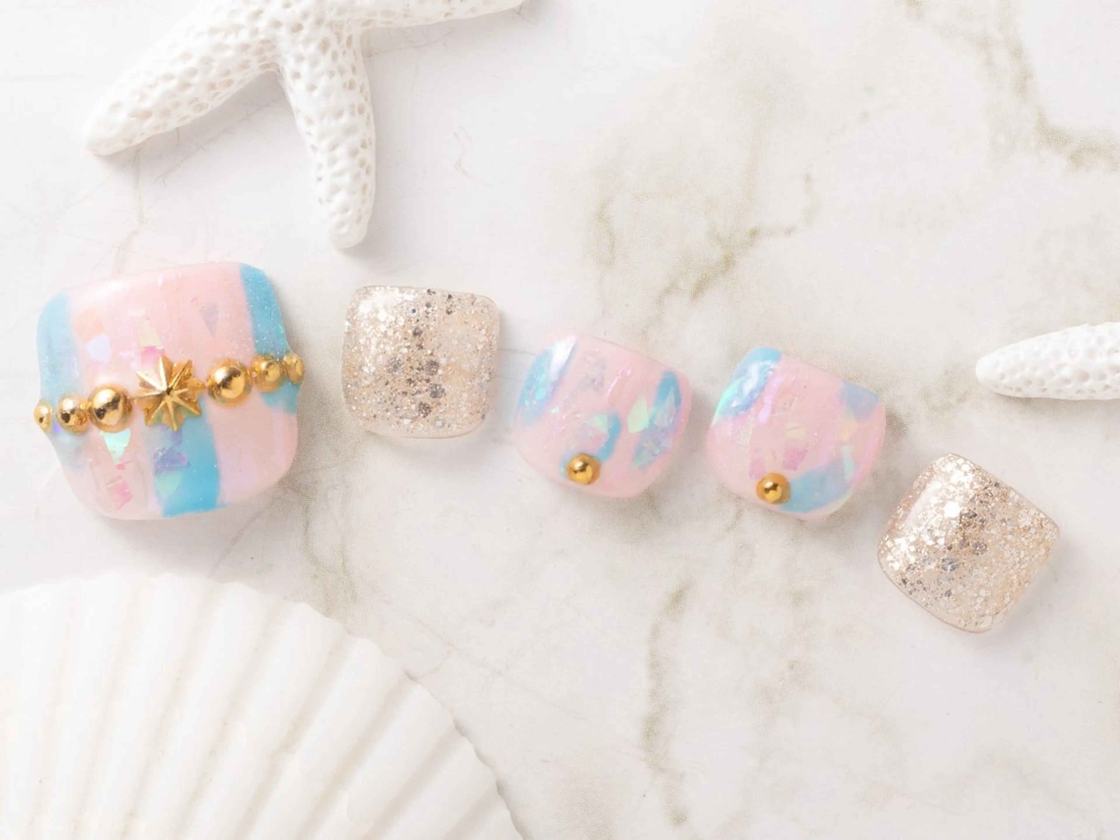 ネイル NailSalon MAHINAのネイルデザイン