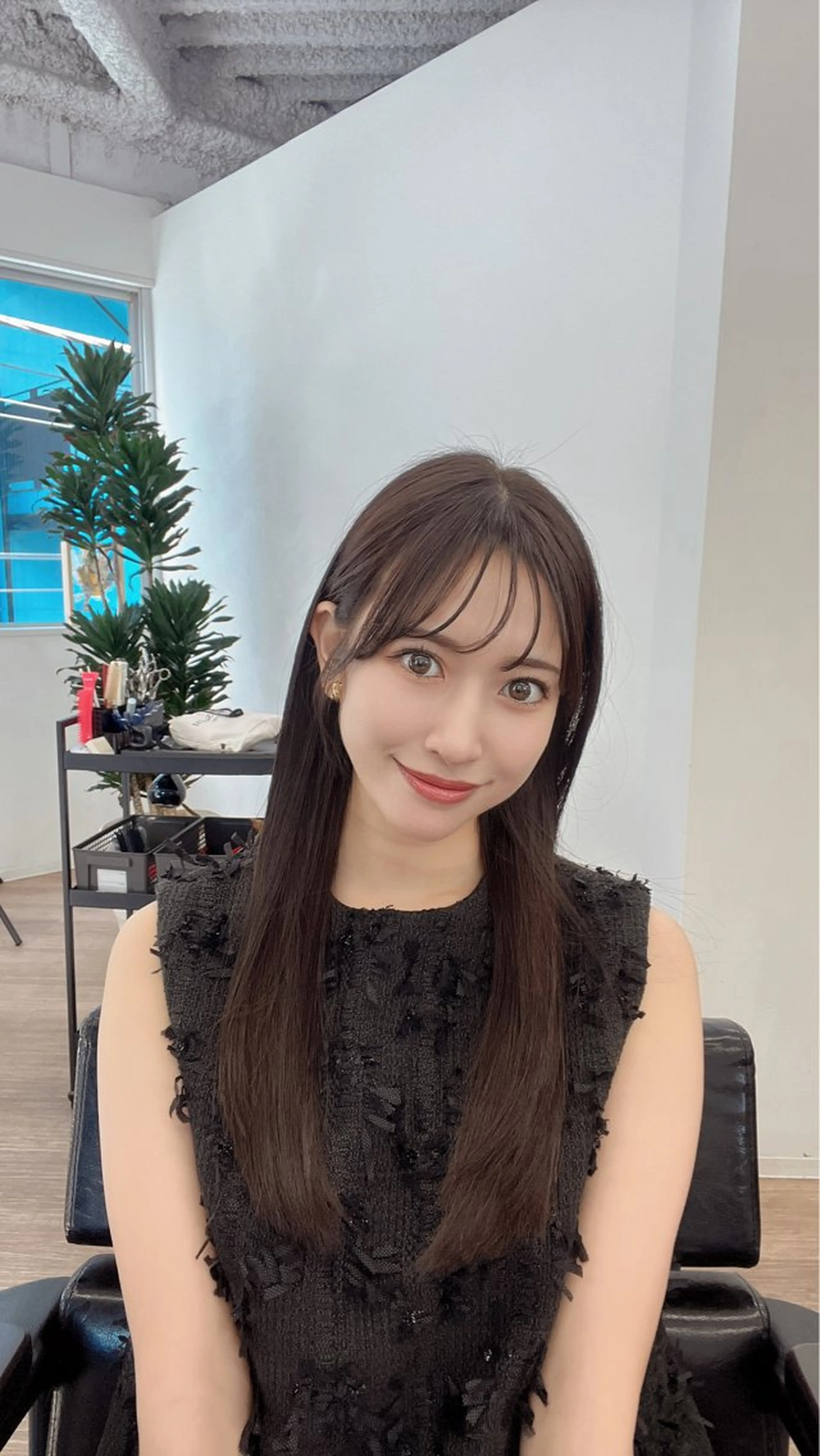 ロング カラー 韓国風ヘア 似合わせカット 小顔カット カット ヘアカラー トリートメント 武田涼レイヤーカット 髪質改善×縮毛矯正のヘアスタイル