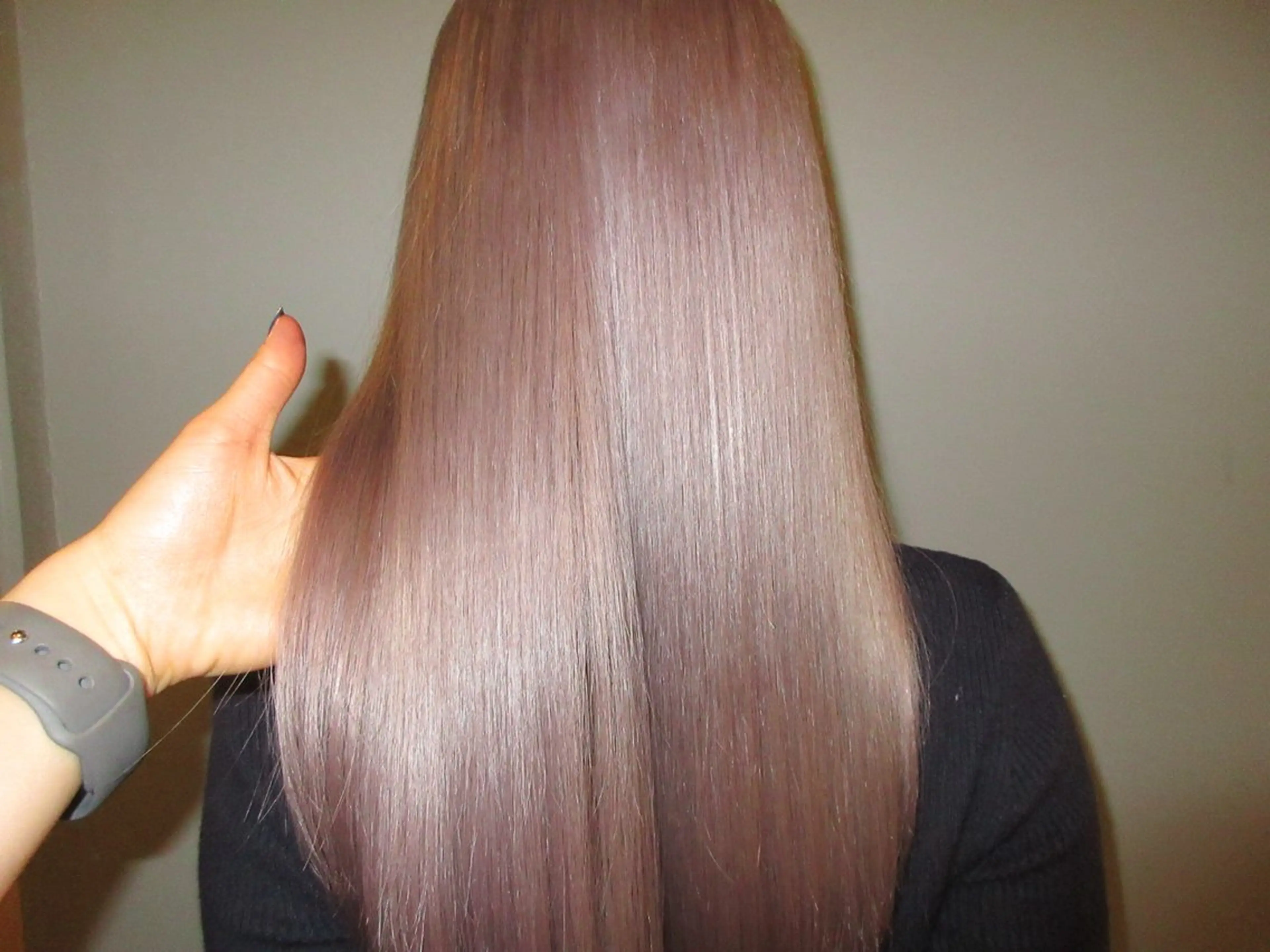 ロング カラー ヘアカラー Yaya ヤヤ / HACO+のヘアスタイル