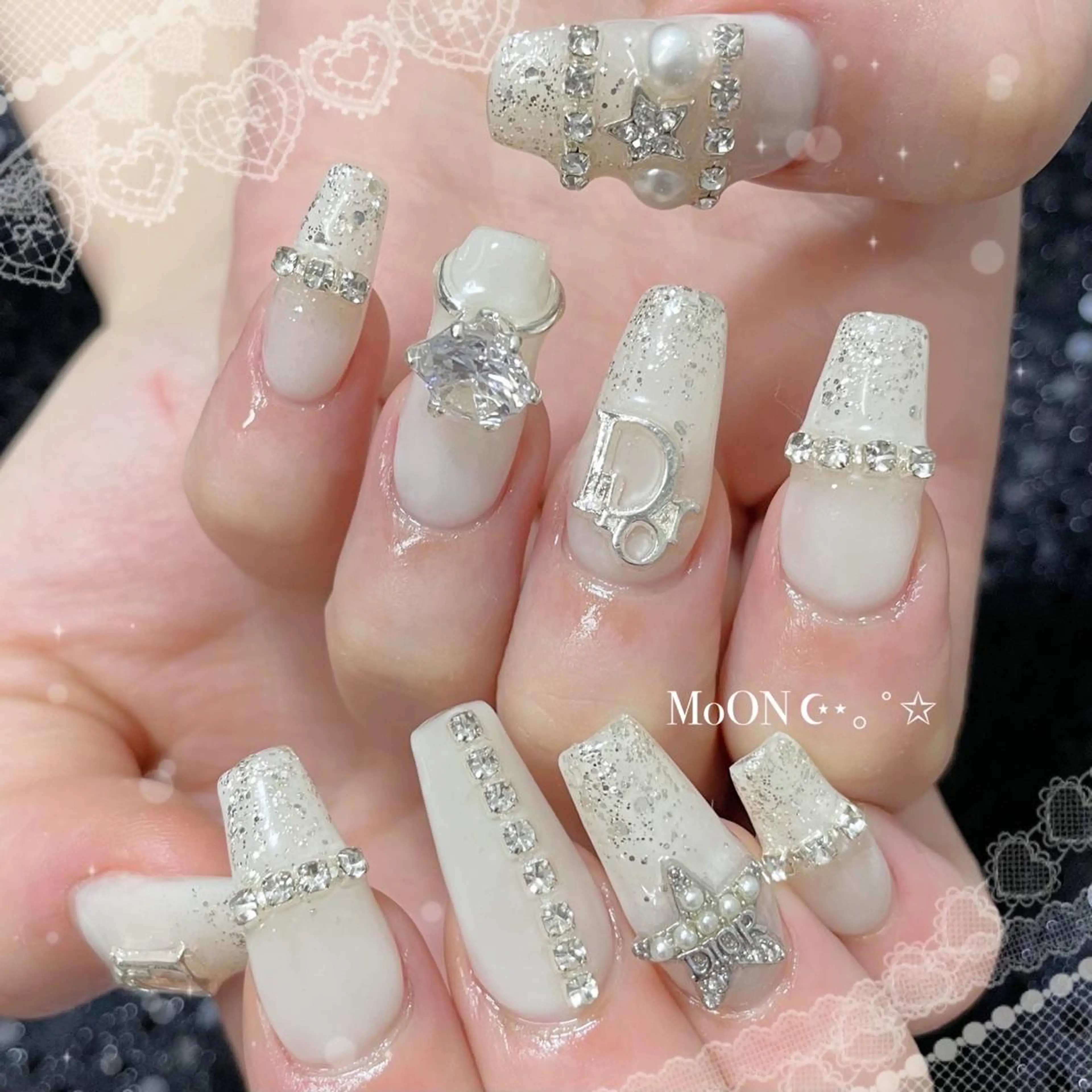 ネイル ハンドネイル ハンドケア MoON...❤︎ MeGuのネイルデザイン