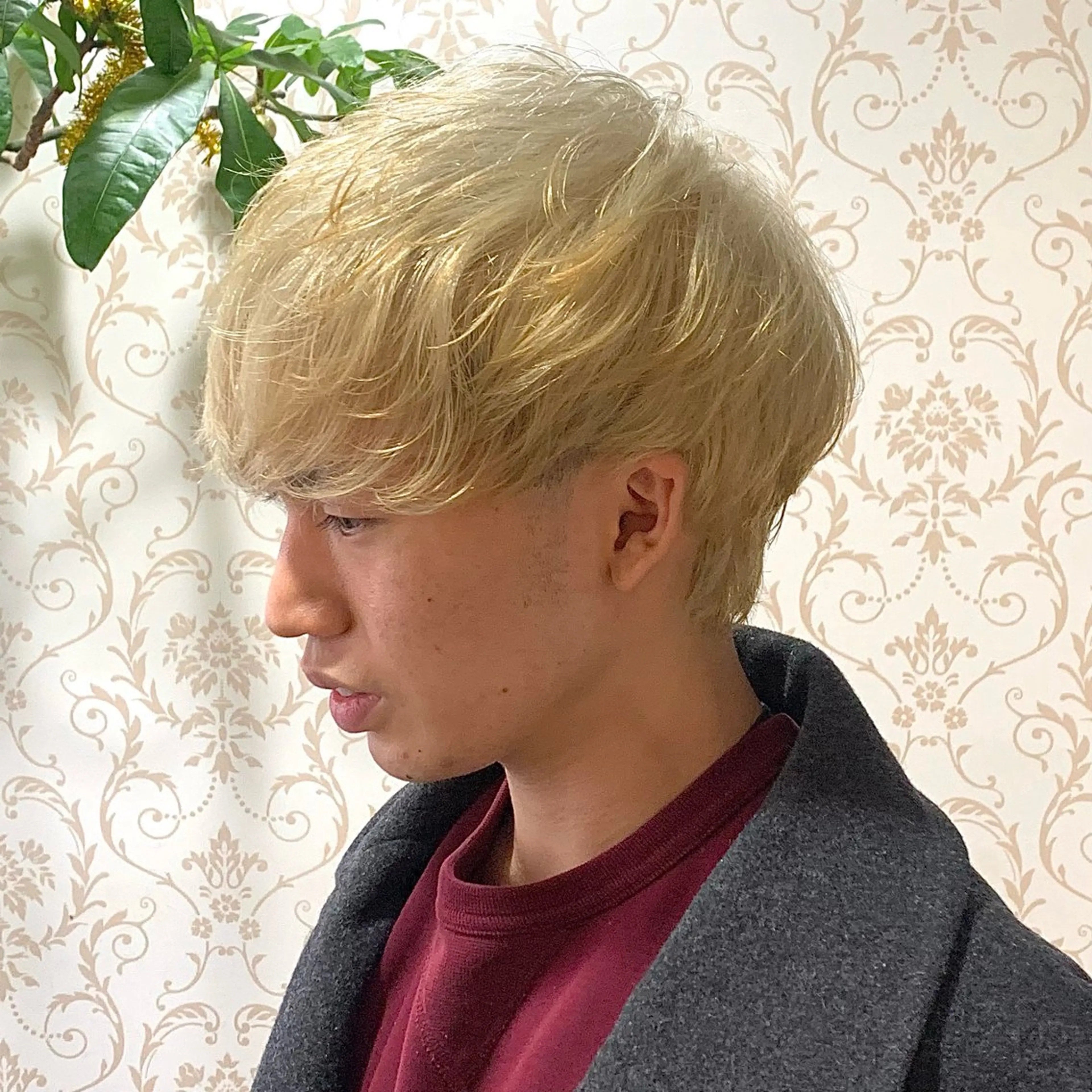 ショート カラー メンズ メンズブリーチ メンズハイトーン メンズ韓国風 マッシュ メンズウルフカット メンズパーマ&メンズ 縮毛矯正ならヒラノのヘアスタイル