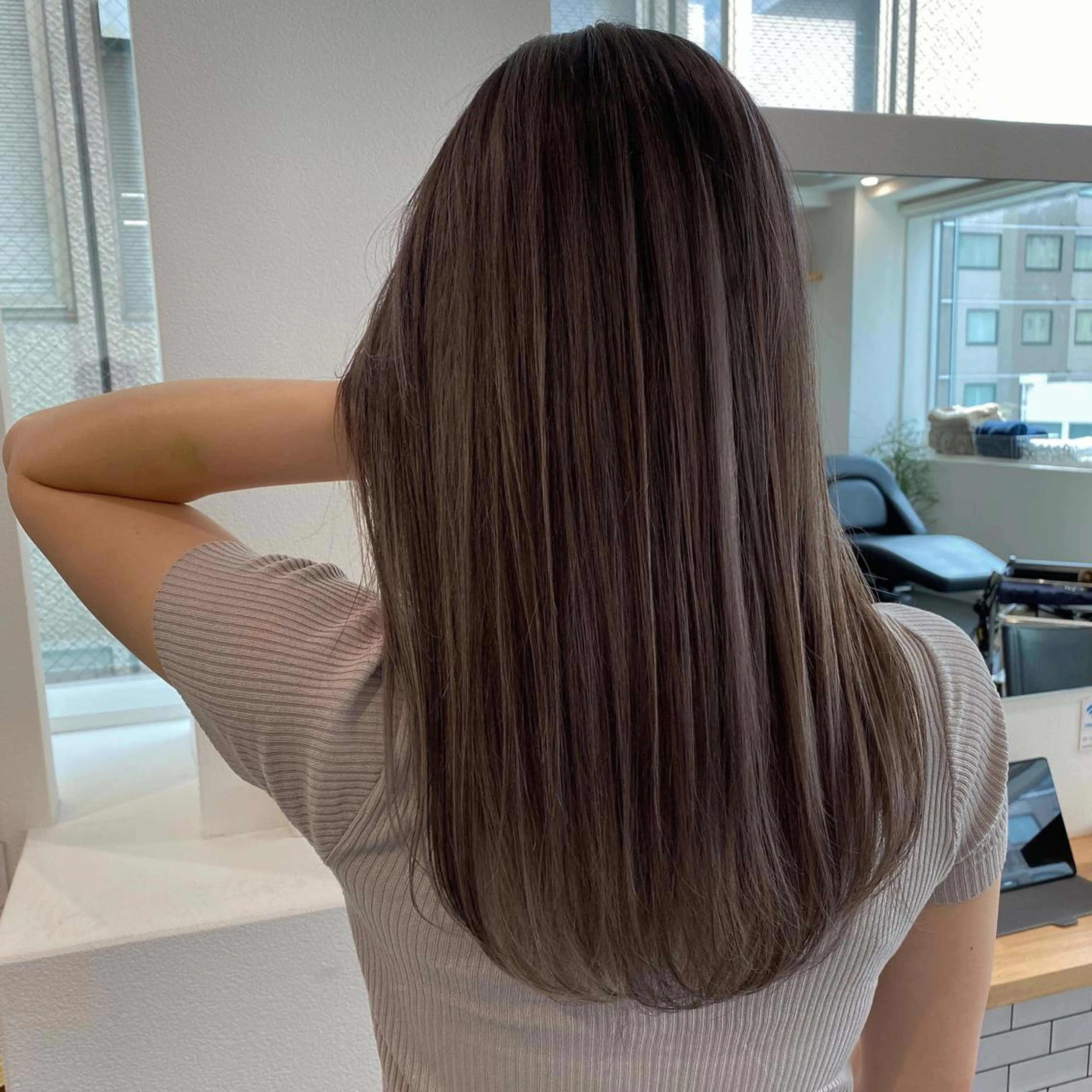 ミディアム カラー バレイヤージュ レイヤーカット カット ヘアカラー JILBLAN京都 ショート/ハイライトのヘアスタイル