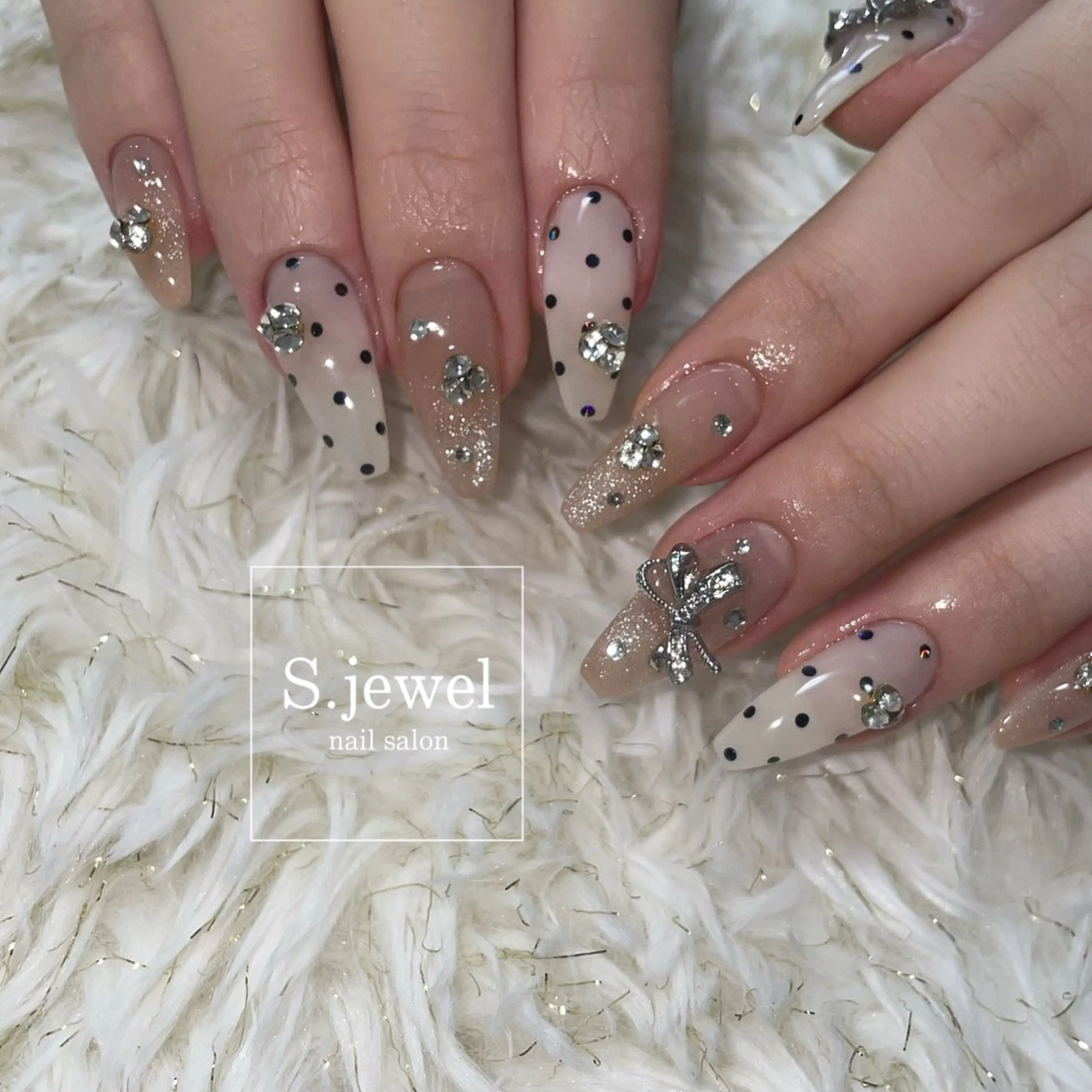 ネイル S♡JEWEL所属・S. JEWELのネイルデザイン