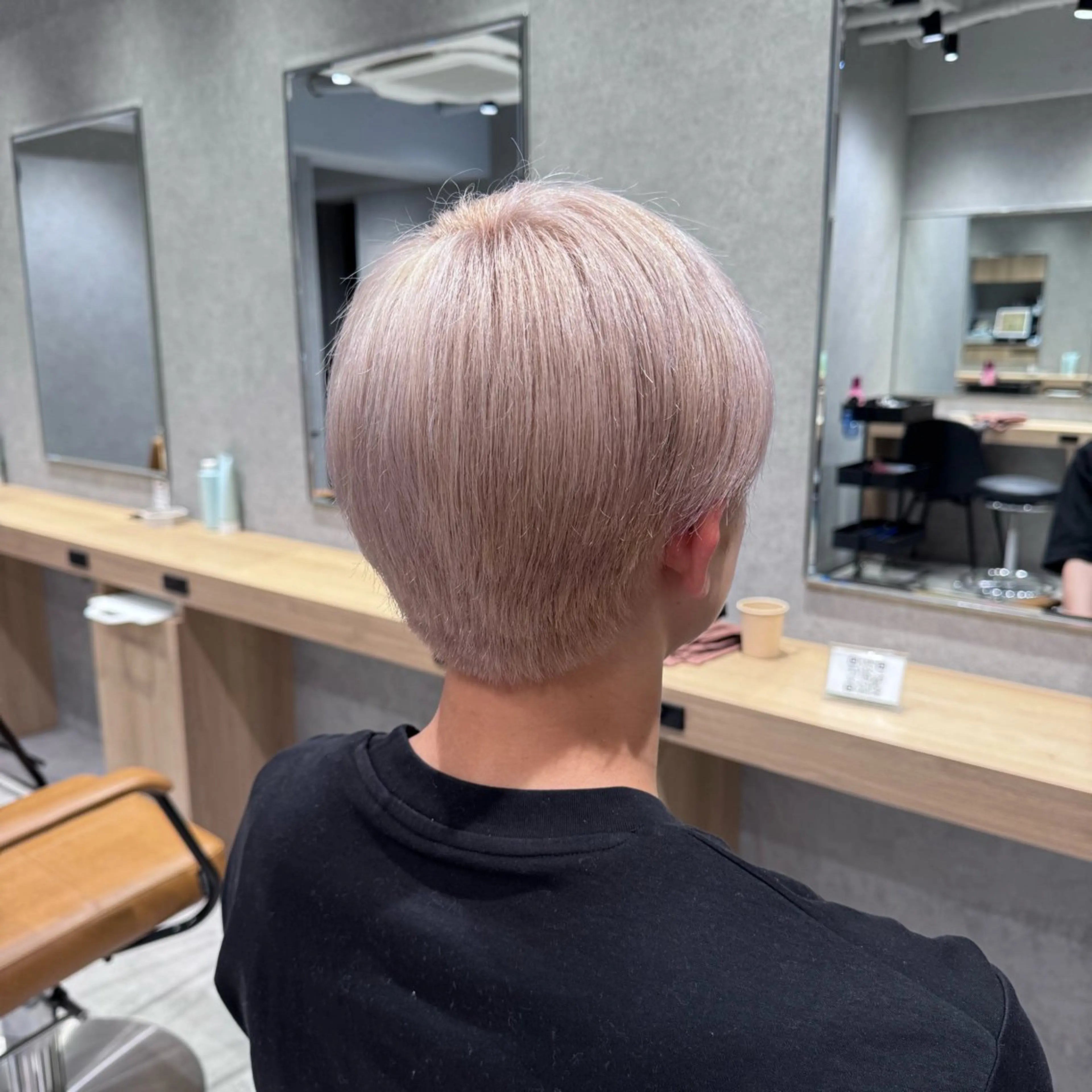 ショート カラー メンズ メンズブリーチ ブリーチ PELE SAKAE /Sayakaのヘアスタイル