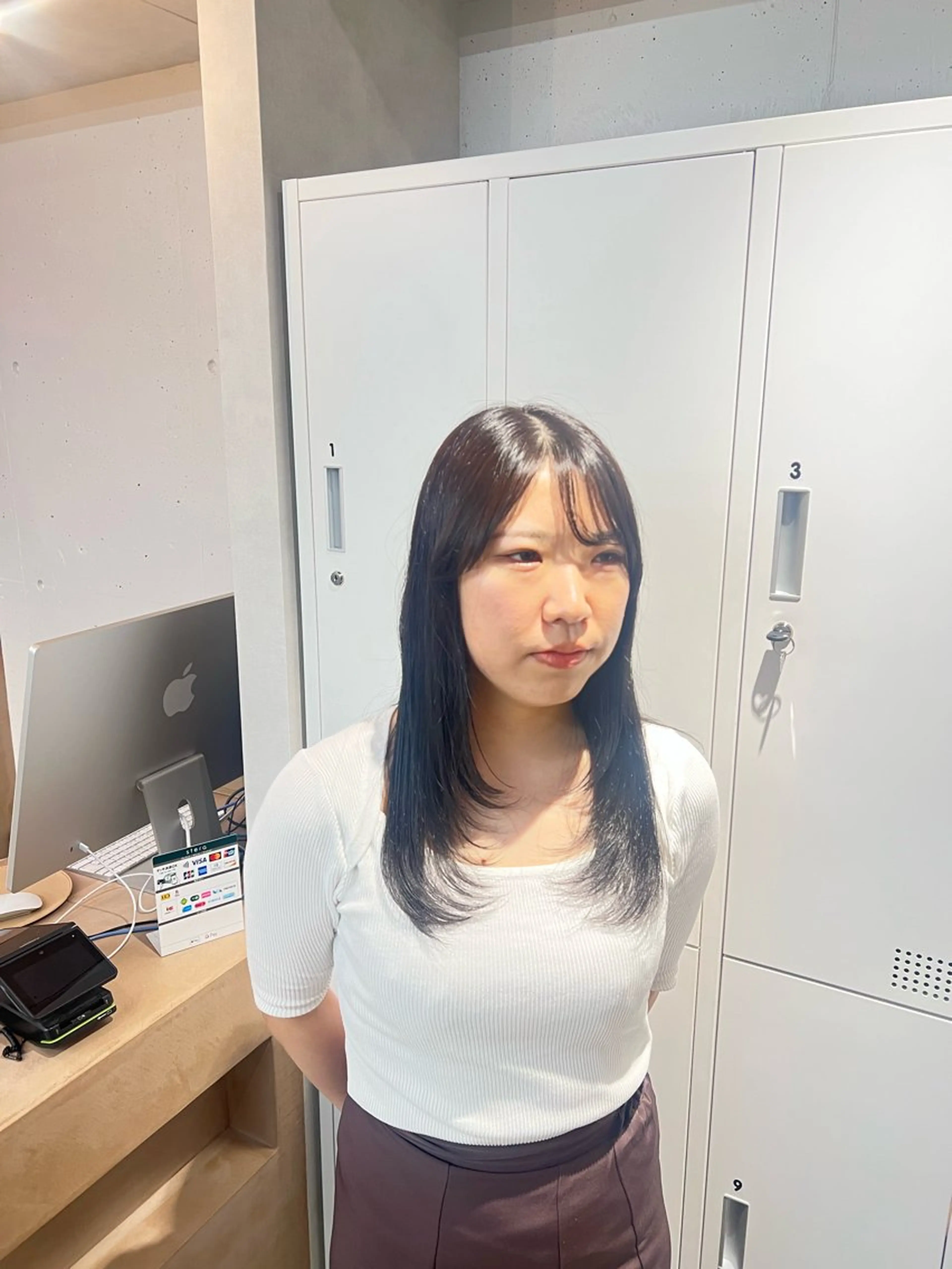 ロング 顔まわりレイヤー レイヤーカット ひなた-YUCCA- elua⭐️のヘアスタイル