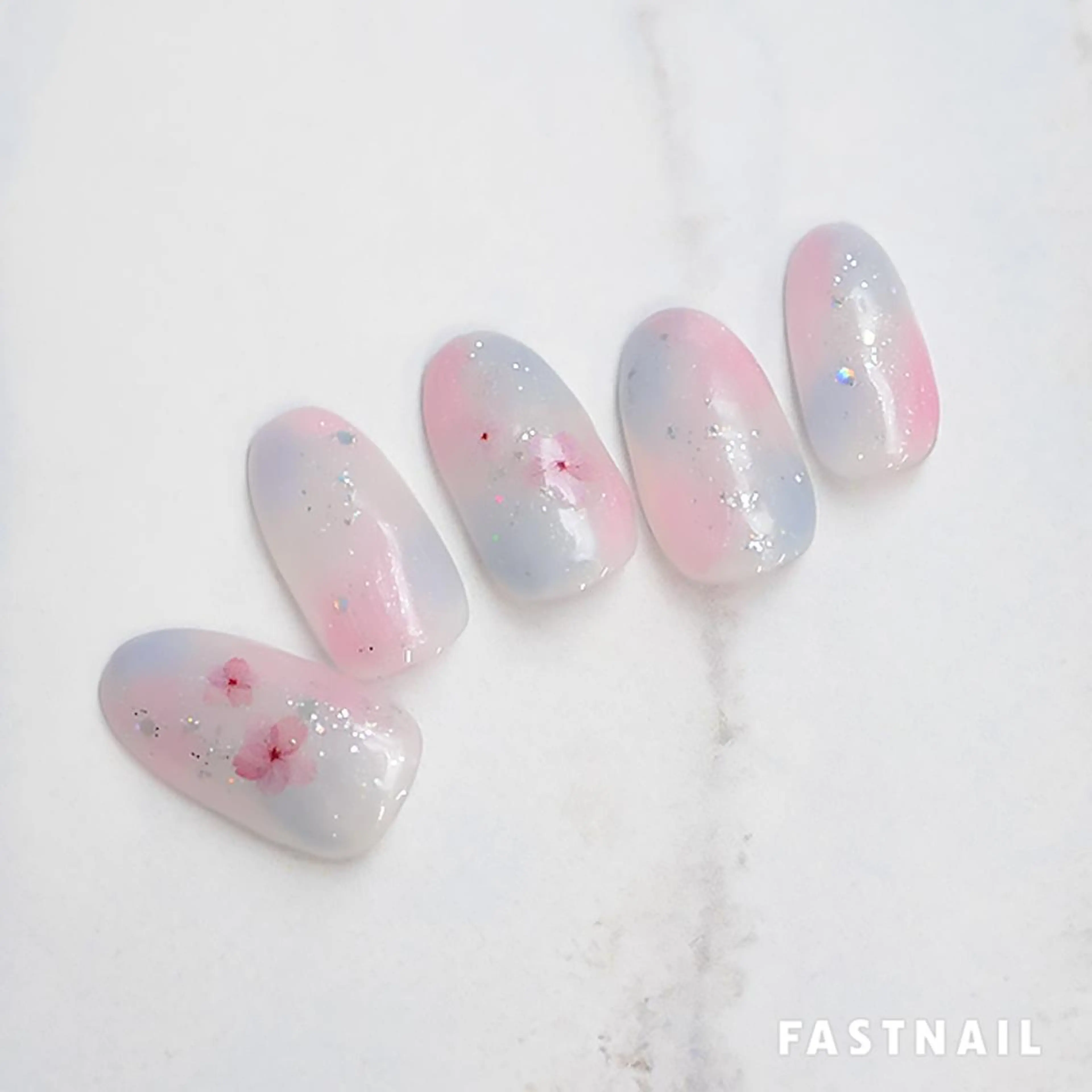 ネイル ファストネイル ロコ 春日のネイルデザイン