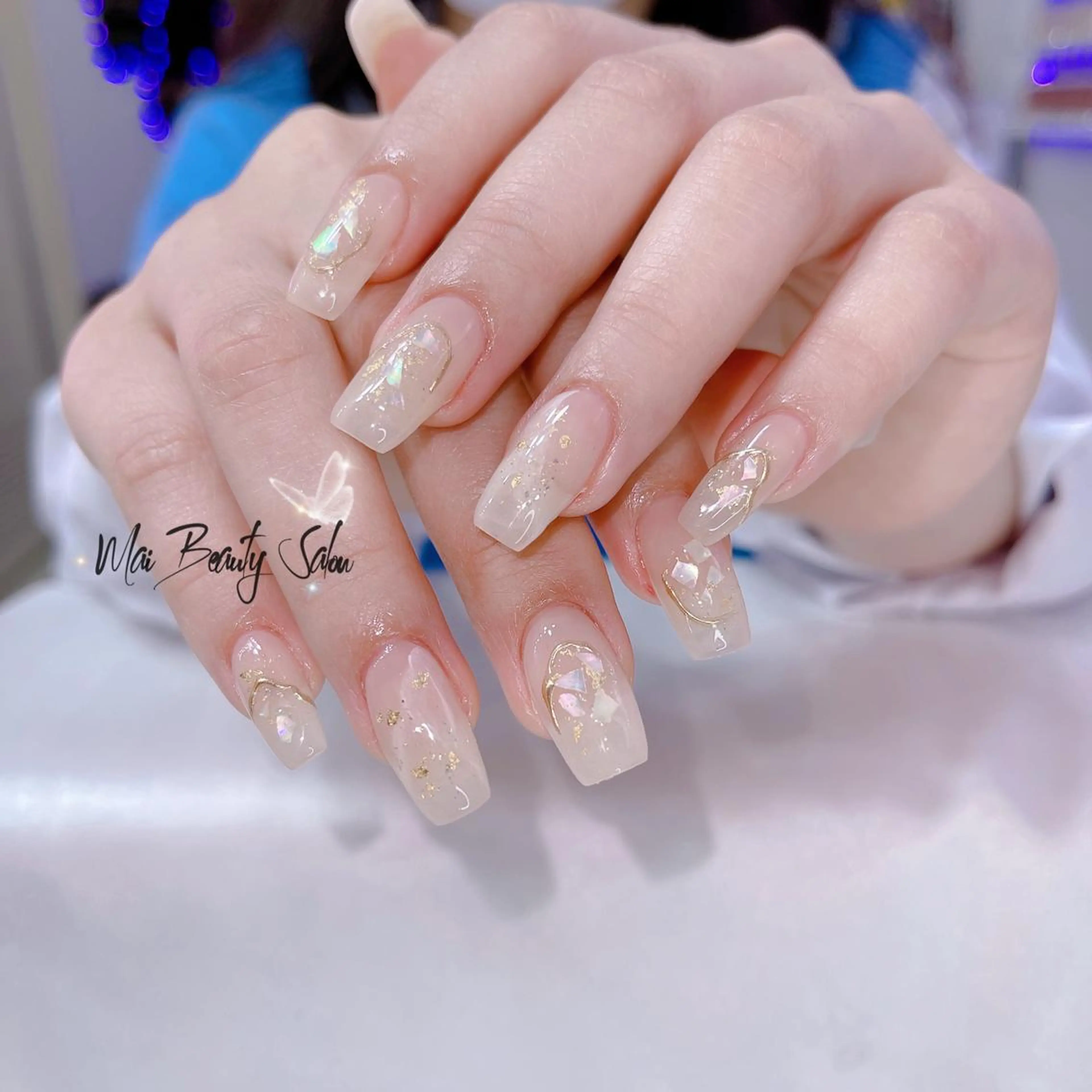 ネイル オーロラネイル 長さ出し フラッシュネイル フレンチネイル ジェルネイル MaiBeauty dodoのネイルデザイン