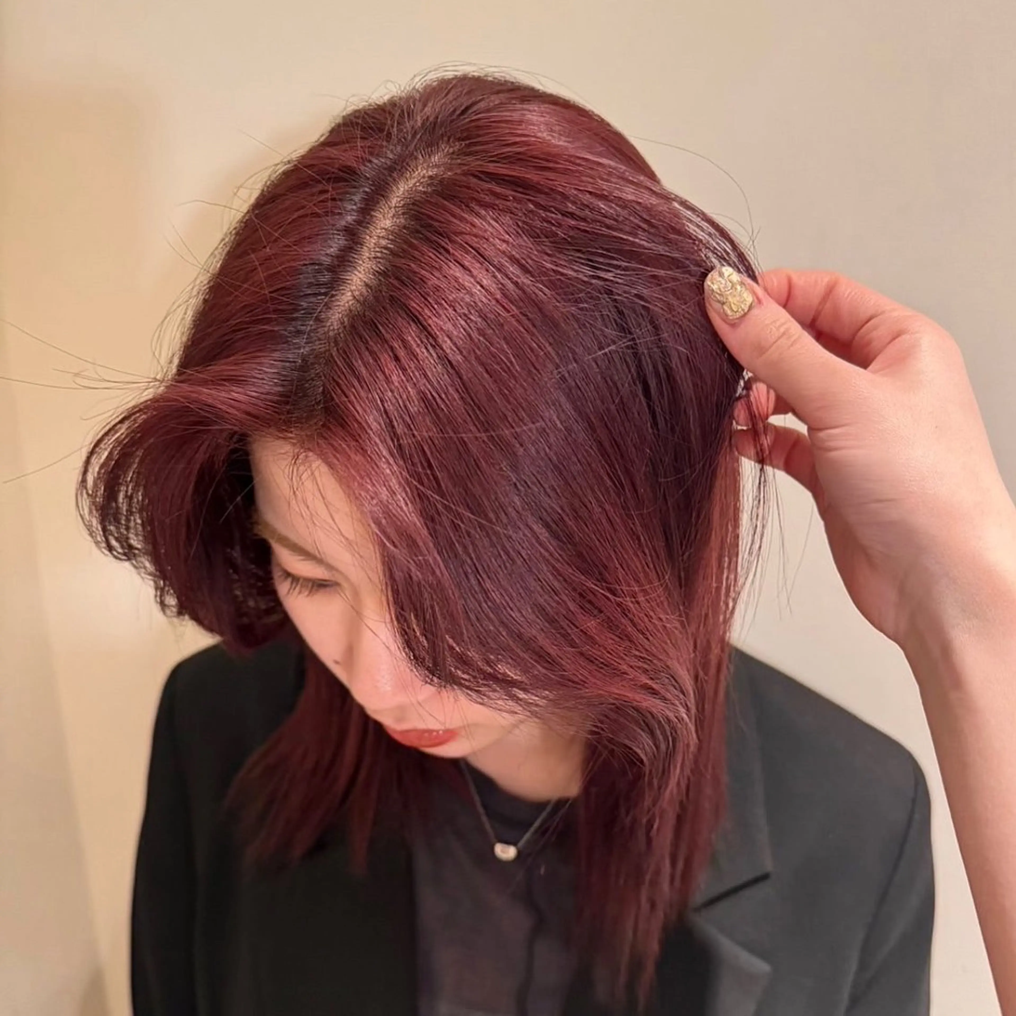 ミディアム カット ヘアカラー トリートメント 顔周り/レイヤー/ 透明感/あやか💕のヘアスタイル