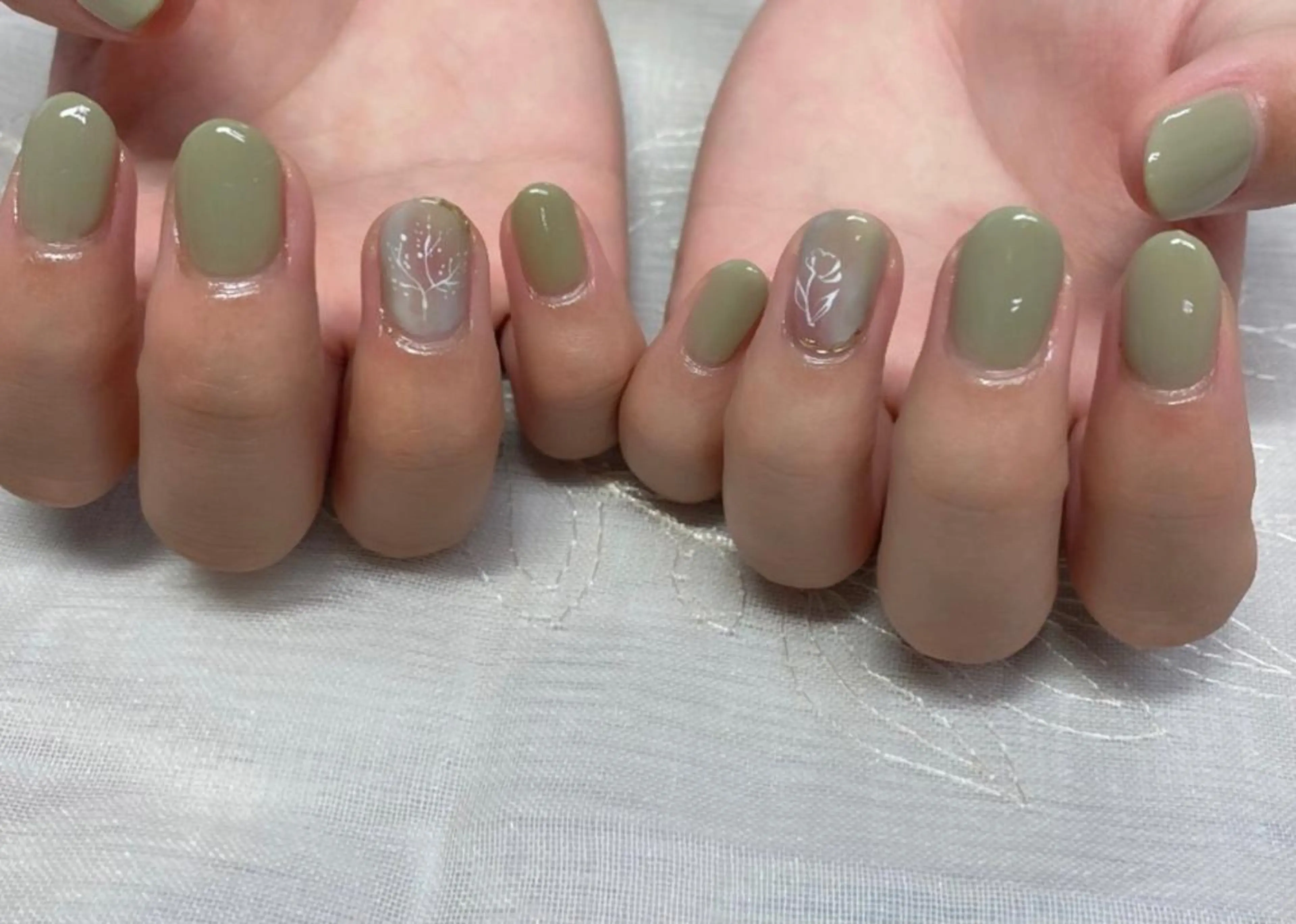 ネイル ミラーネイル ニュアンスネイル ハンドネイル ショートネイル. Home sweetのネイルデザイン