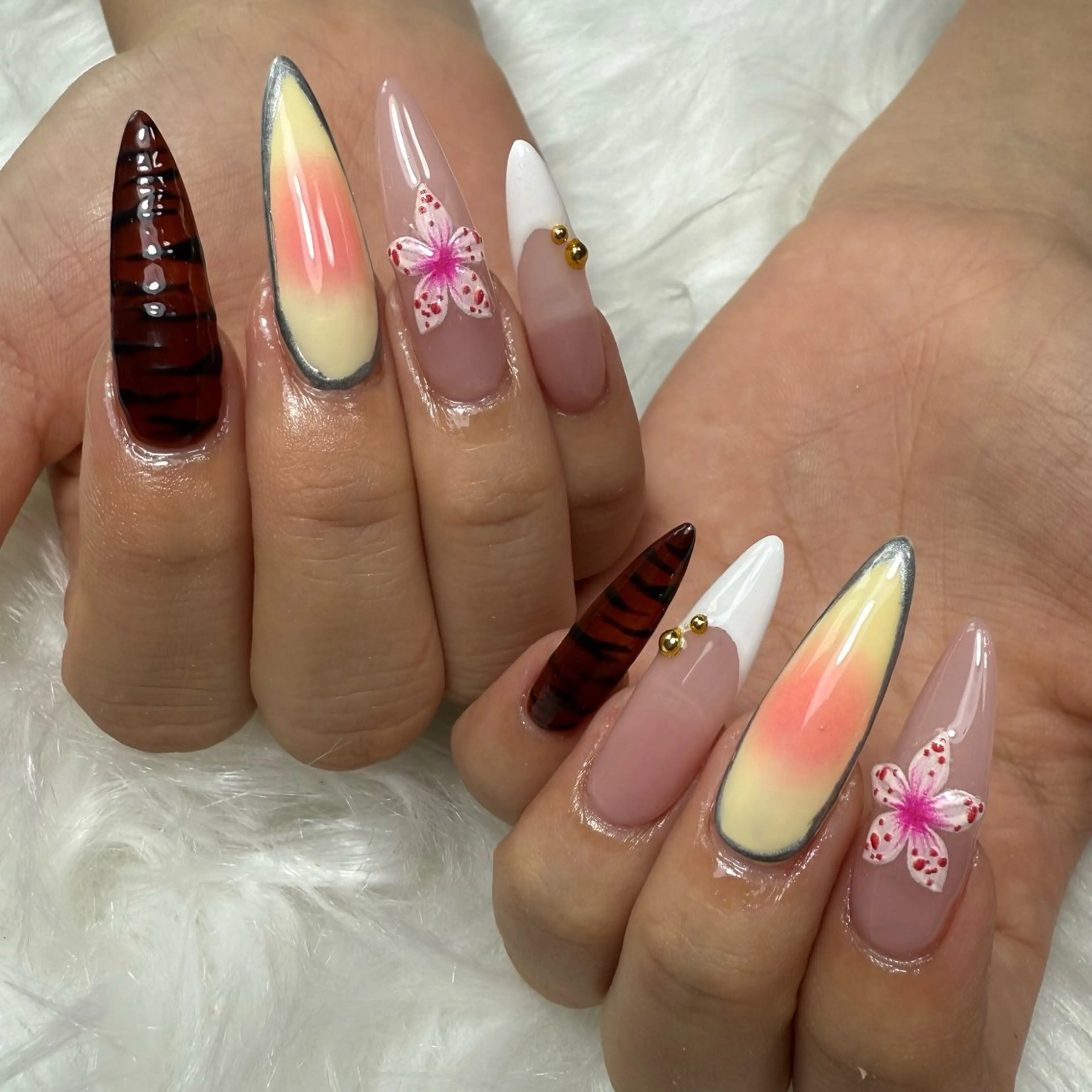 ネイル 持ち込み ハンドネイル L'ino nailのネイルデザイン
