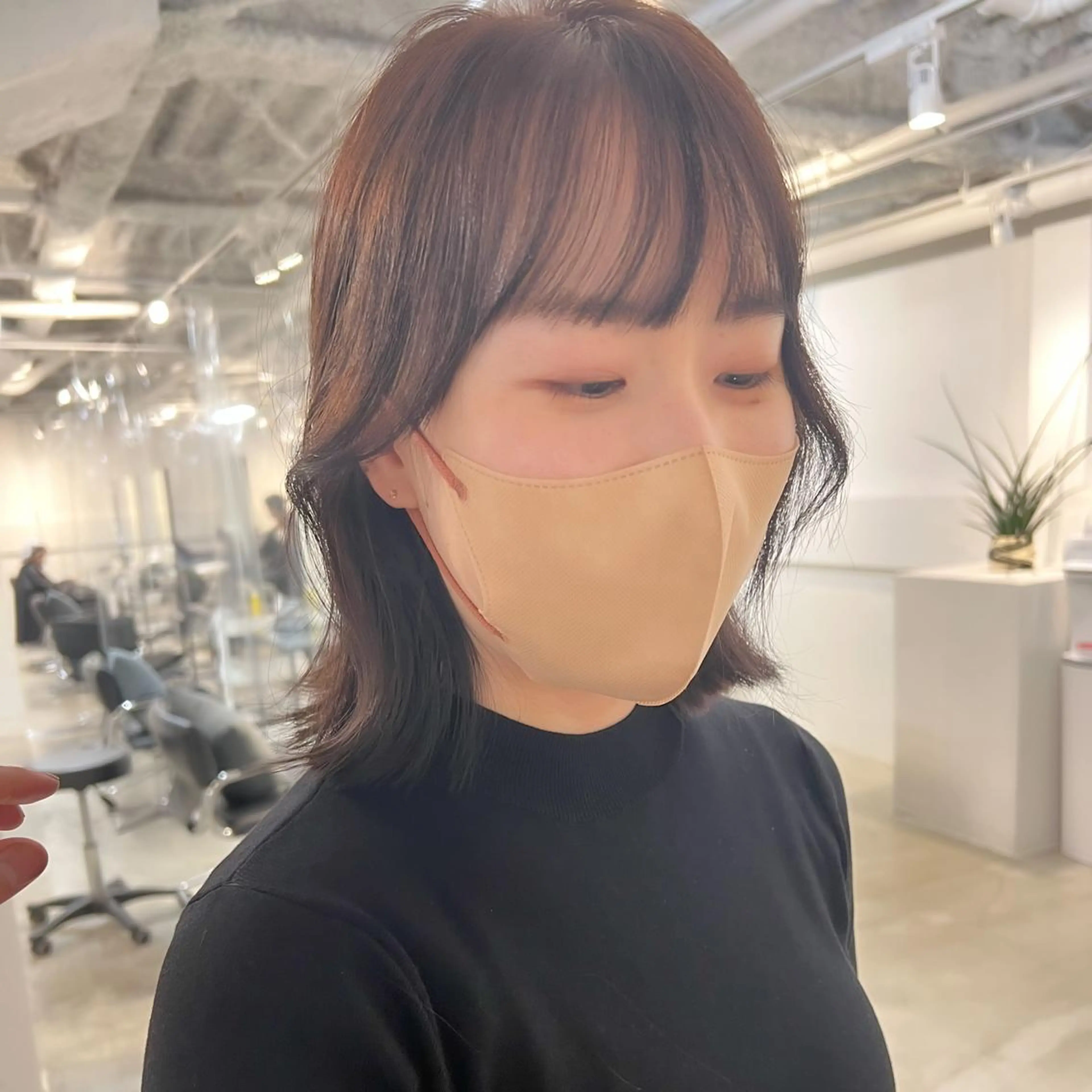 ミディアム カラー パーマ ミディアムパーマ くびれヘア 韓国風ヘア レイヤーカットのプロ 大人ヘア宮森貴志のヘアスタイル