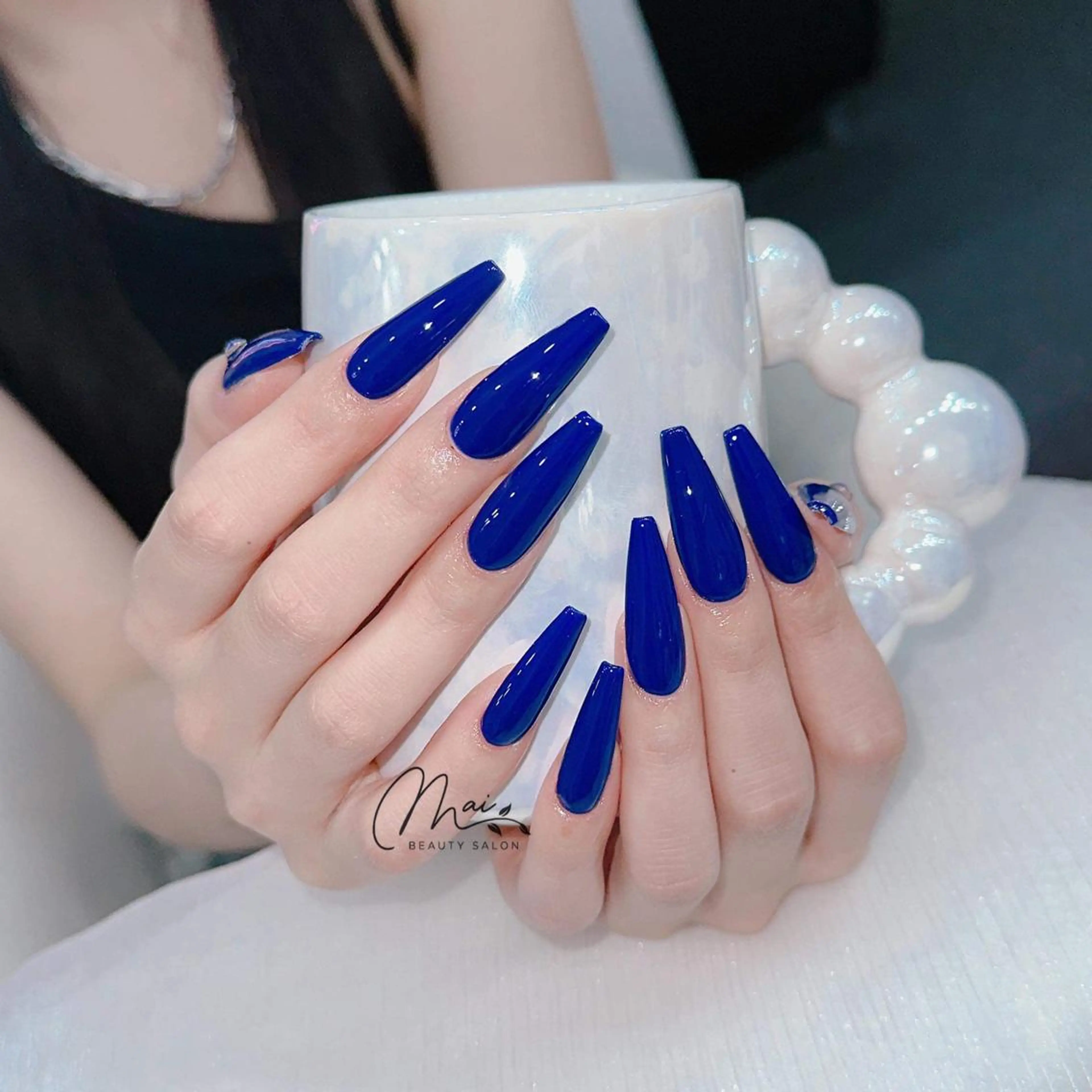 ネイル チークネイル フラッシュネイル フットネイル ジェルネイル マグネットネイル ハンドネイル MaiBeauty DanHiのネイルデザイン