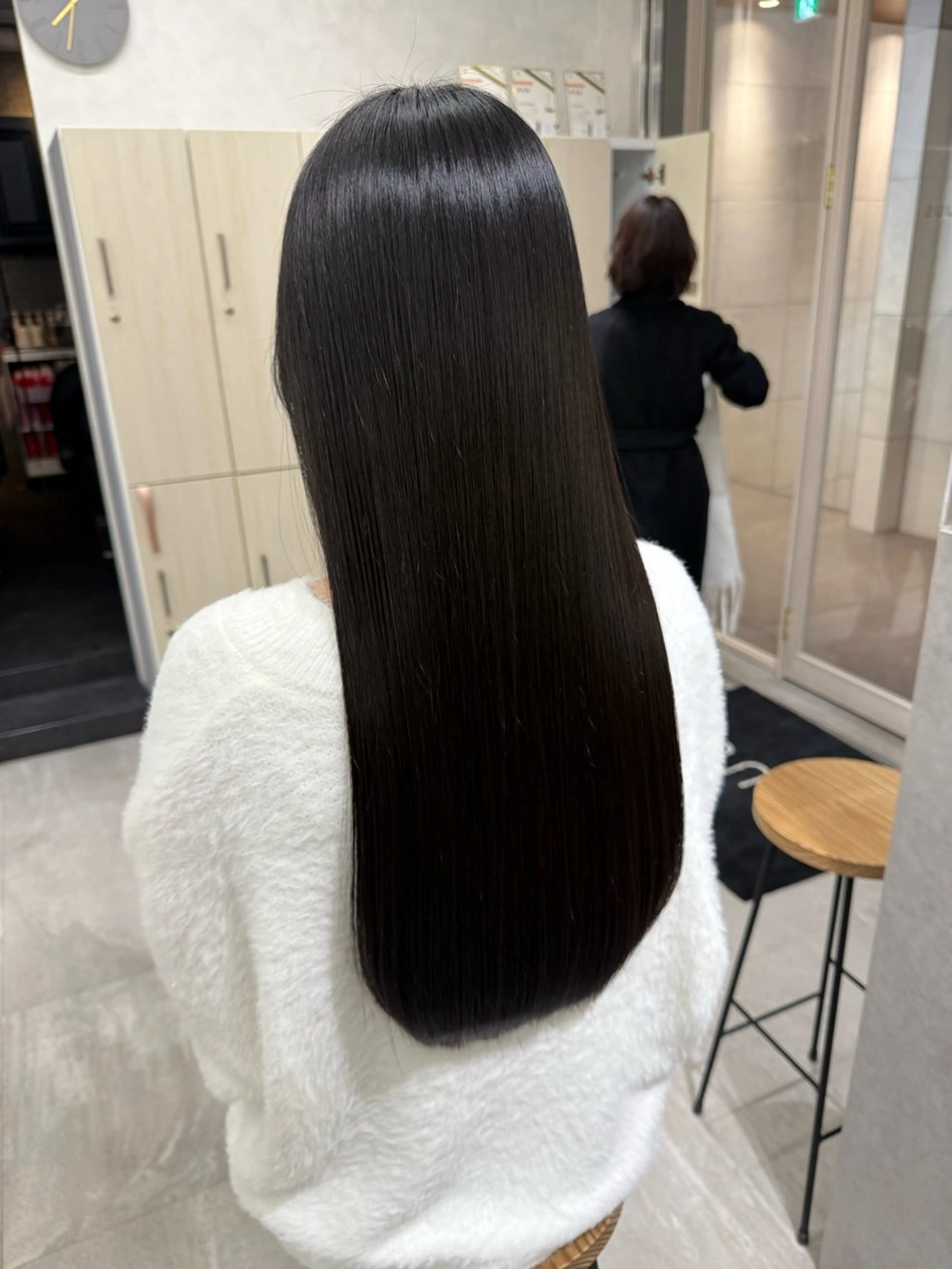 学生さん人気✨️暗めcolor🖤🩶➕【コラーゲントリートメント】付き🫧の写真