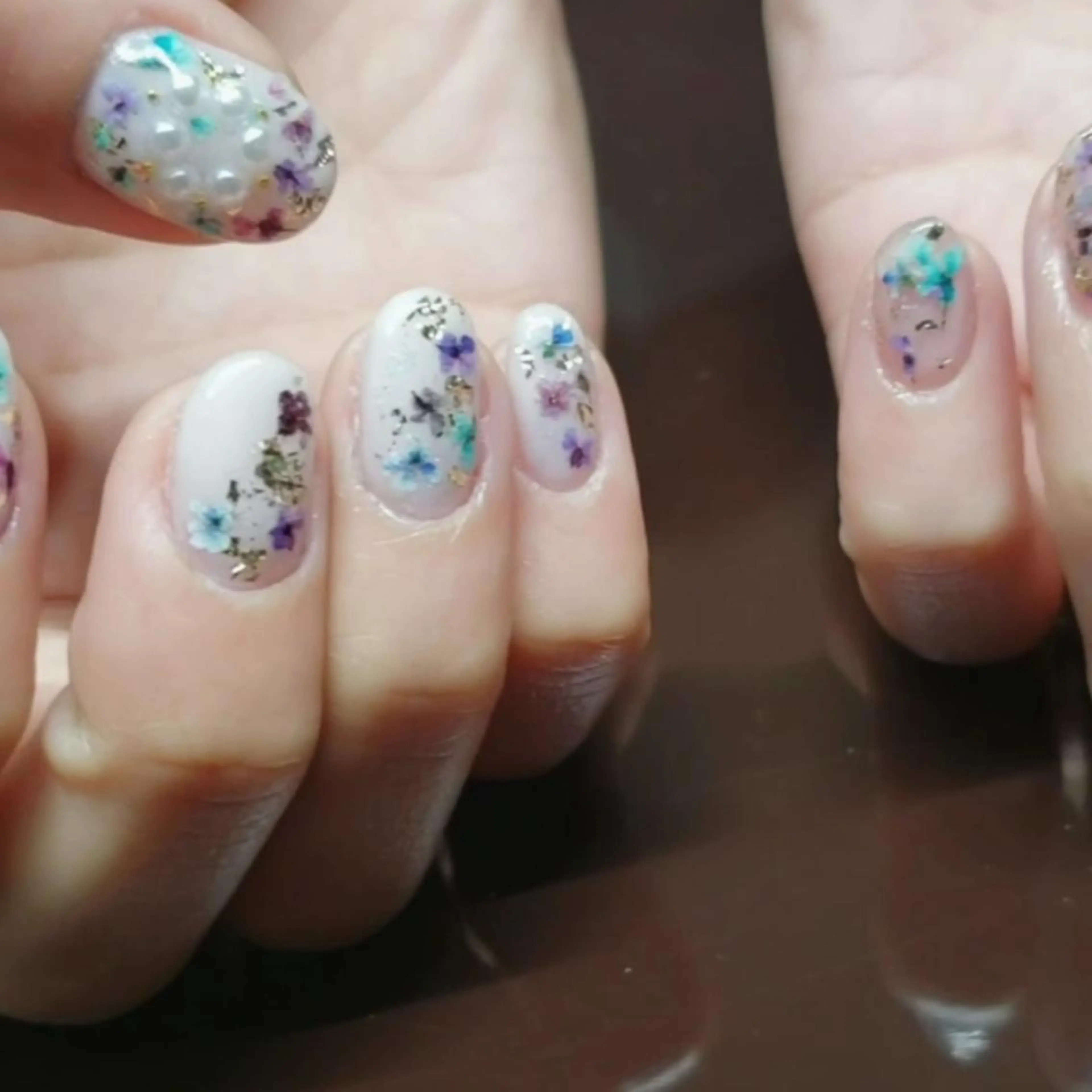 ショート ネイル ハンドネイル クロキ 。のネイルデザイン