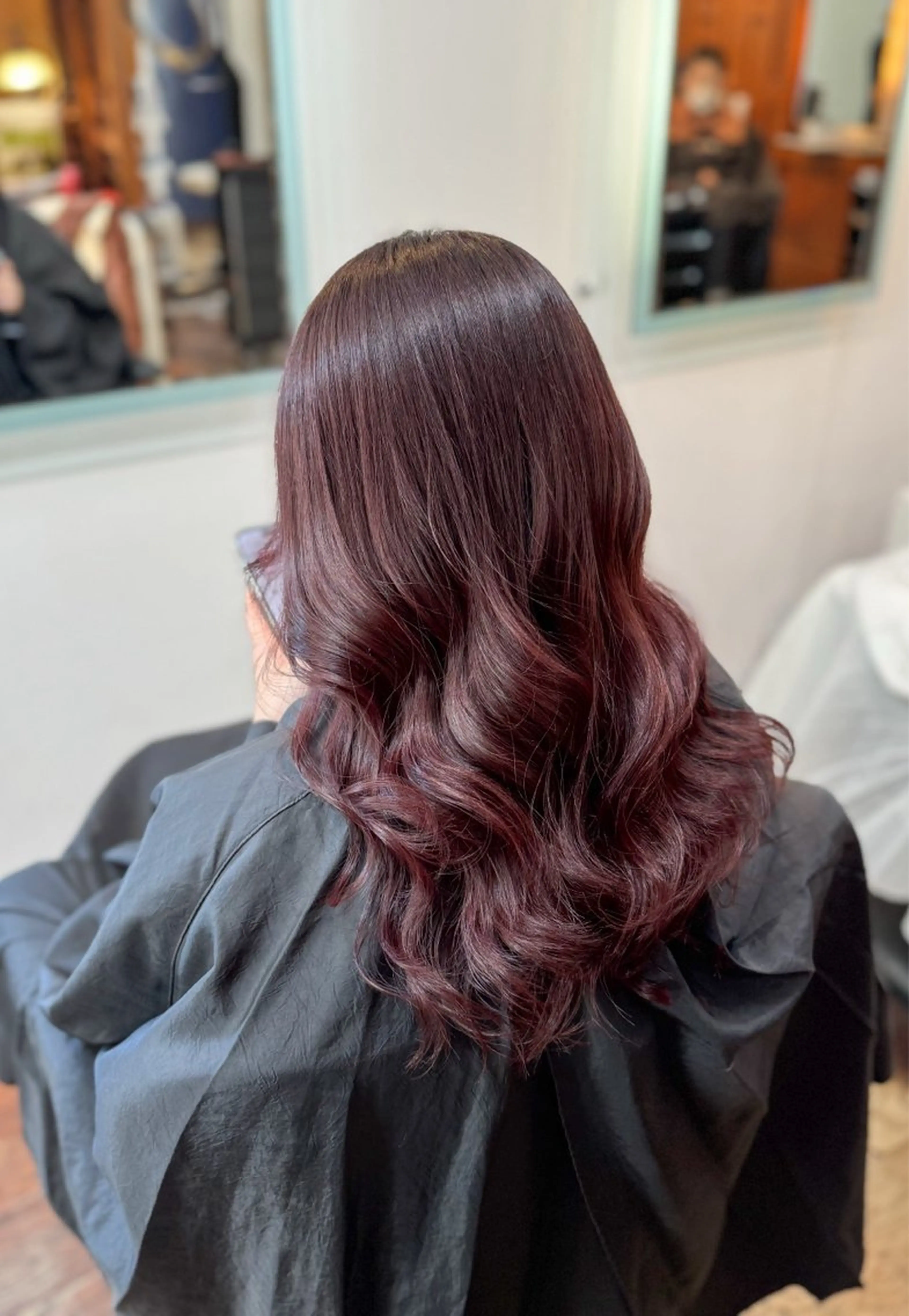 セミロング カット ヘアカラー Kingdom鎌倉所属・透明感カラー/艶髪 /鎌倉/ヤタベケンタのヘアスタイル