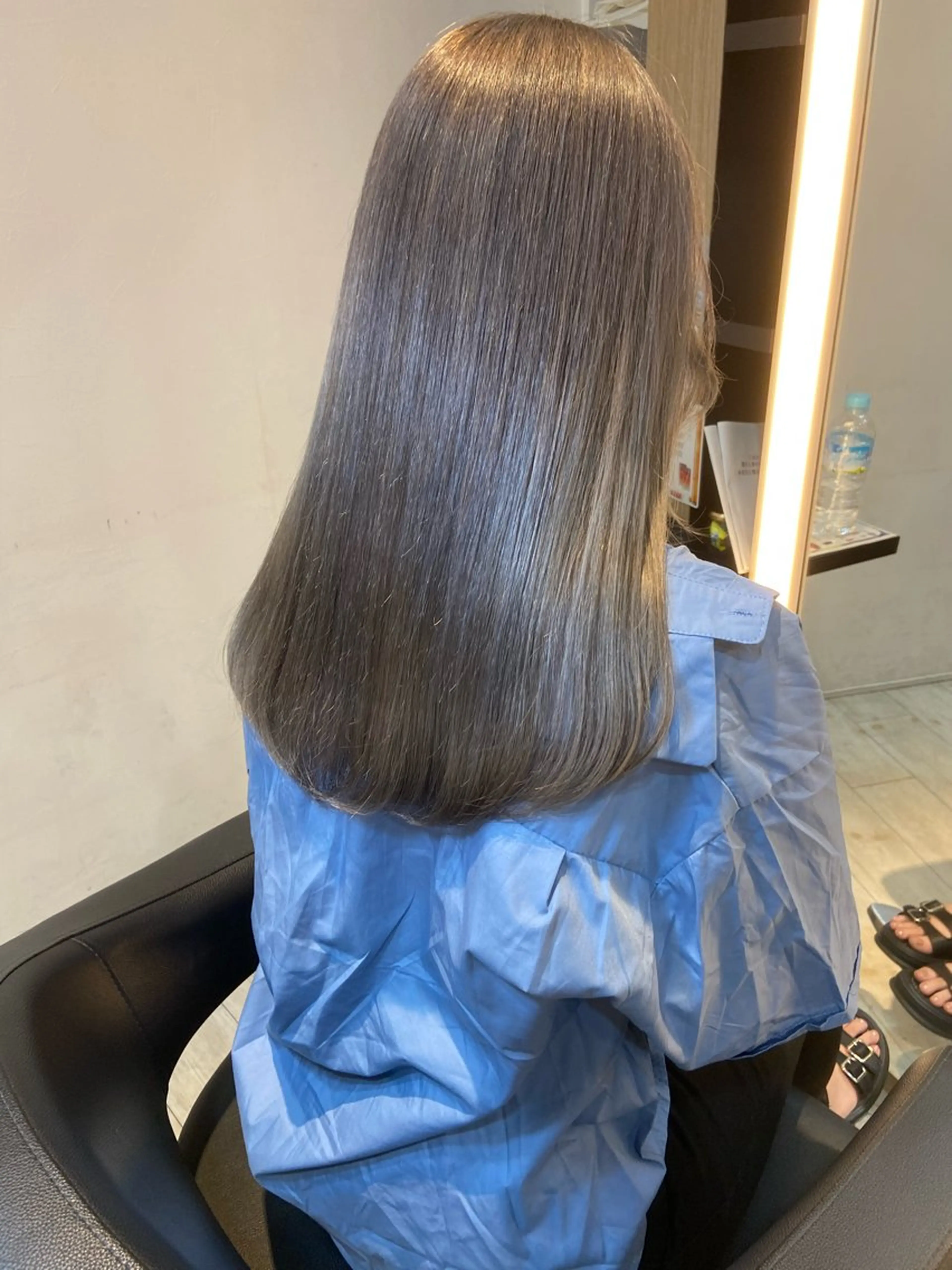 セミロング アッシュ アッシュグレー 韓国ヘア🇰🇷/ みずき/レイヤーのヘアスタイル