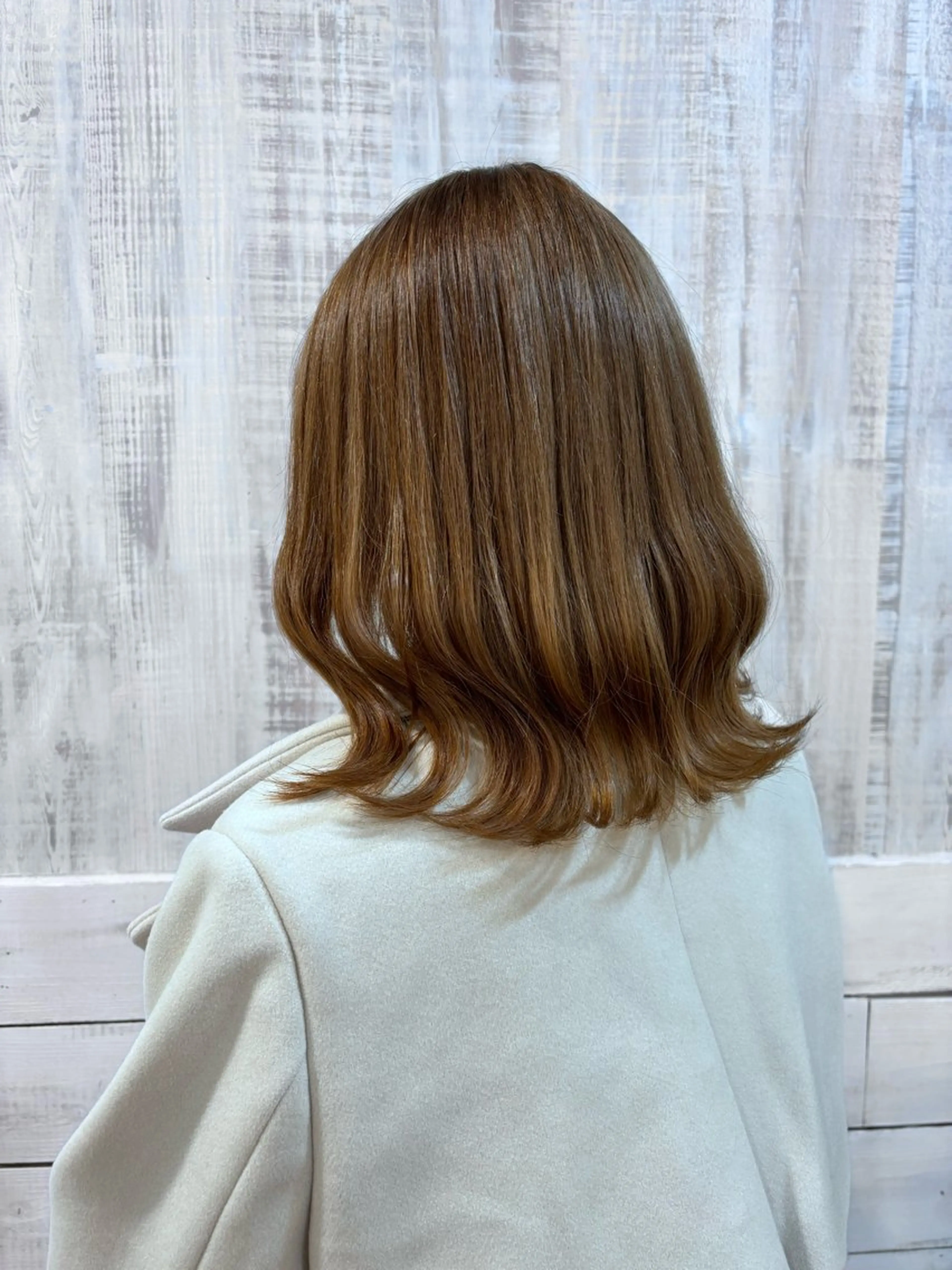 ミディアム 透明感/レイヤー /ayaneのヘアスタイル