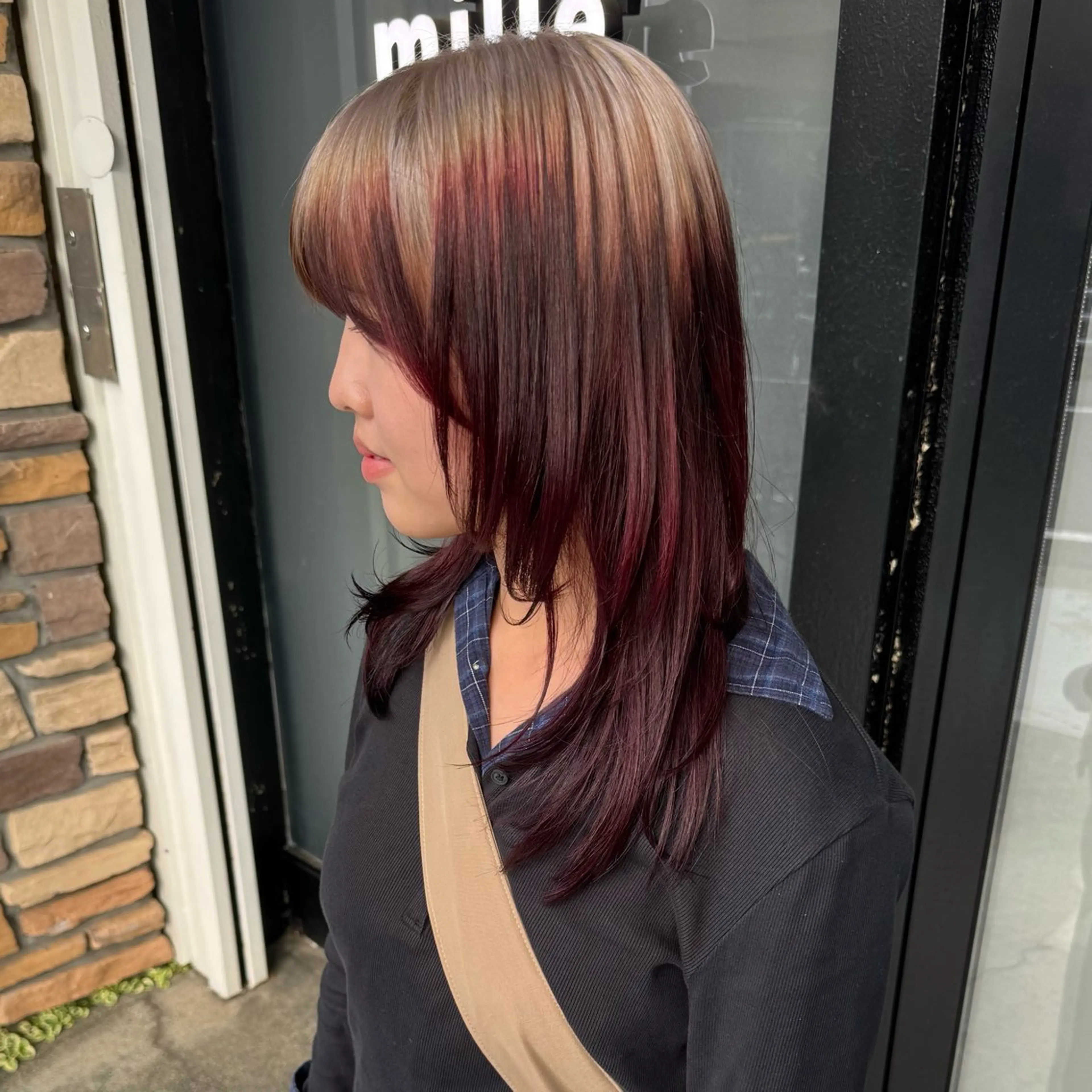 セミロング カラー 暖色カラー/ブリーチ 🎀オビツメイ🎀のヘアスタイル