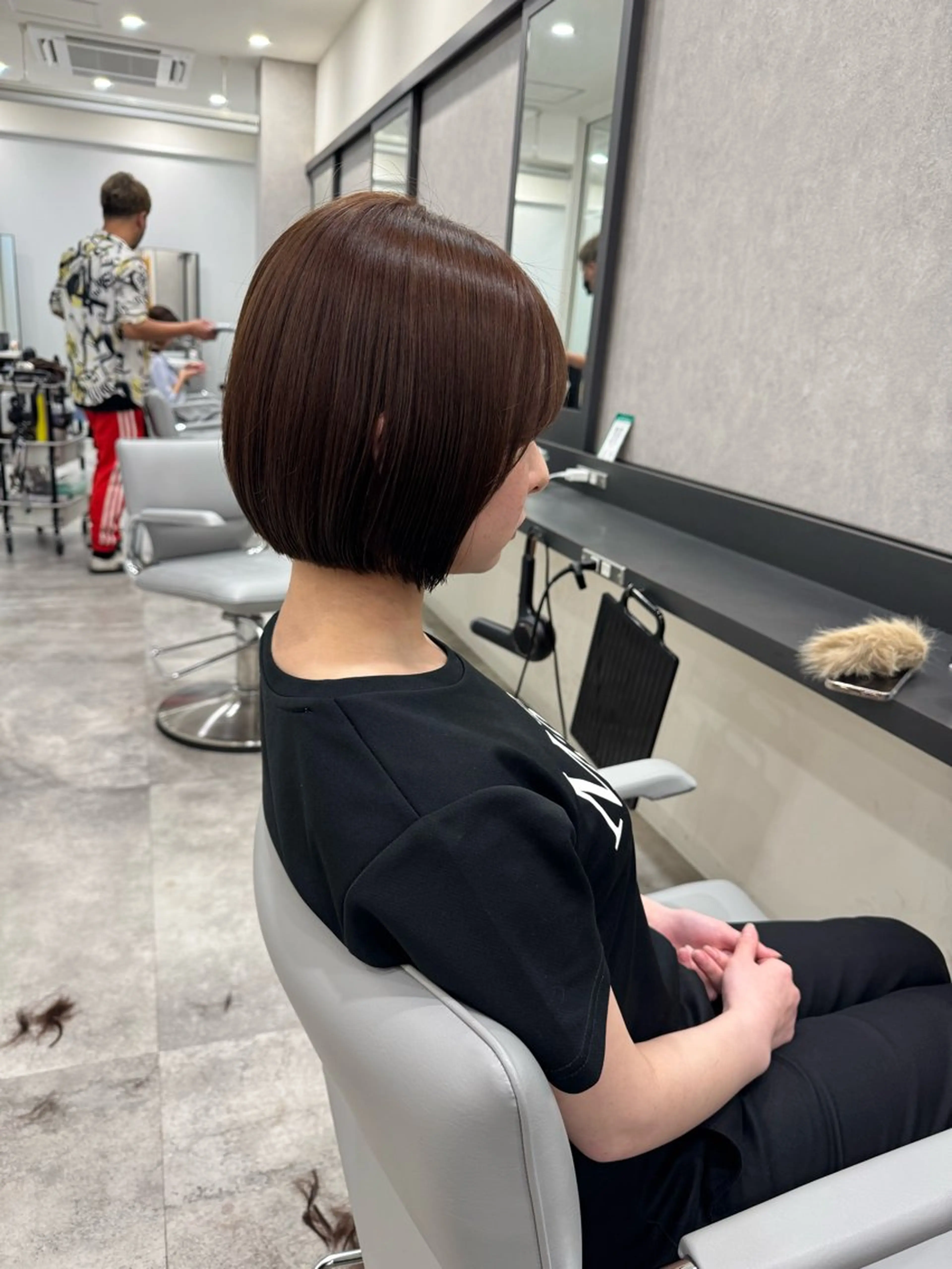 ショート カット ヘアカラー トリートメント RAISE by_WHITEのヘアスタイル