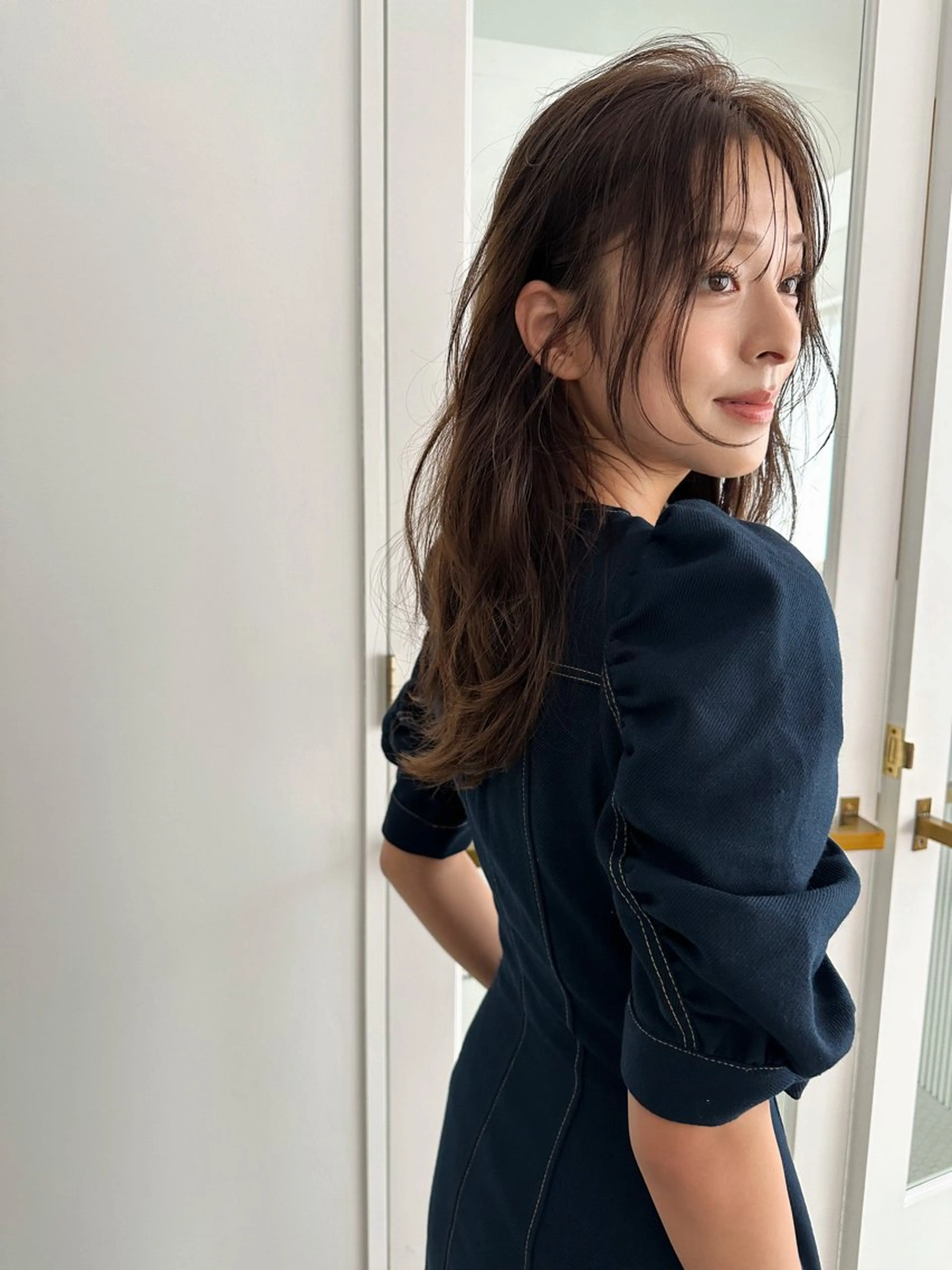 ロング レイヤーカット ロング 鎌倉 彩のヘアスタイル